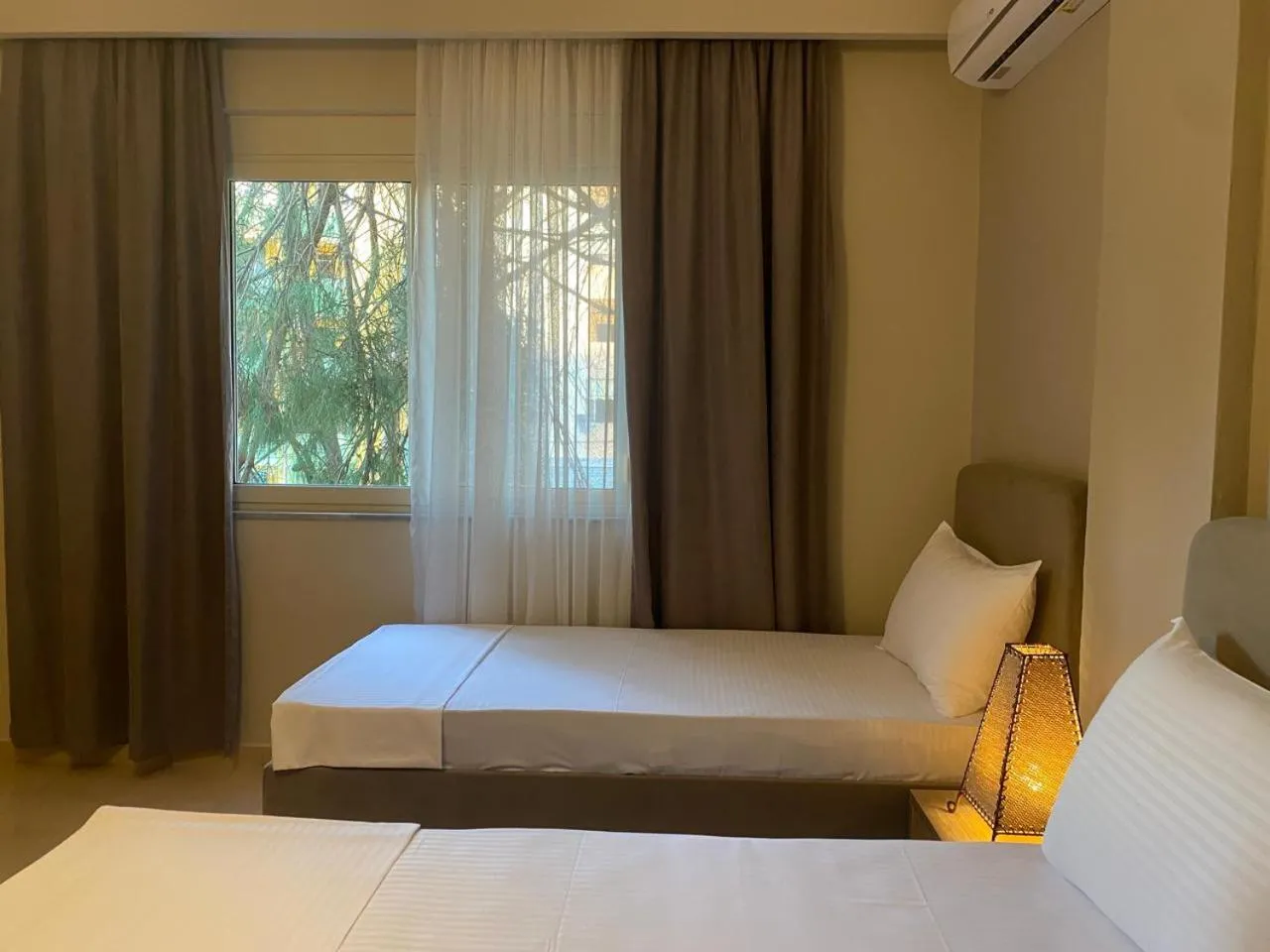 Bed in Rumar Hotel