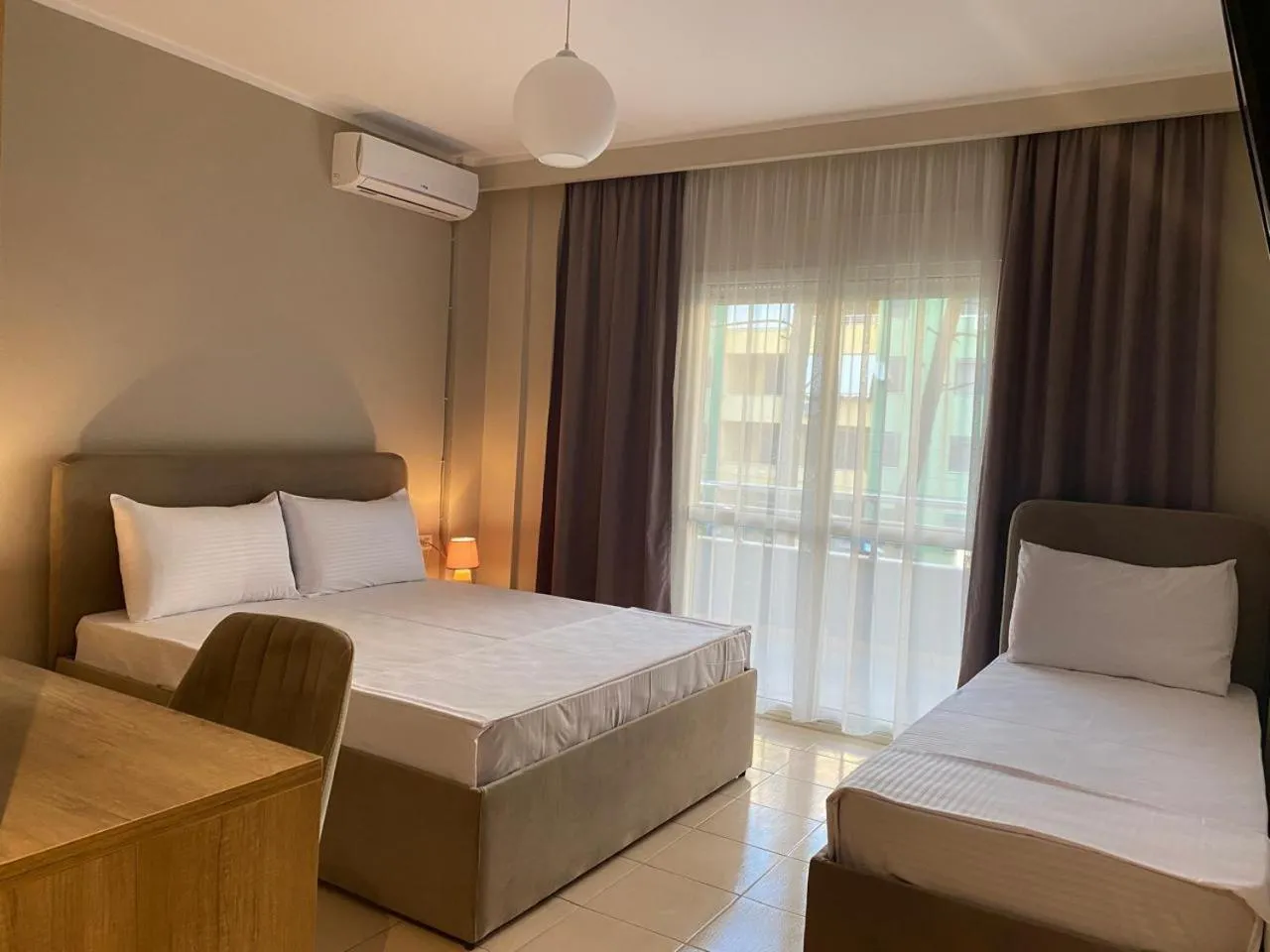Bed in Rumar Hotel