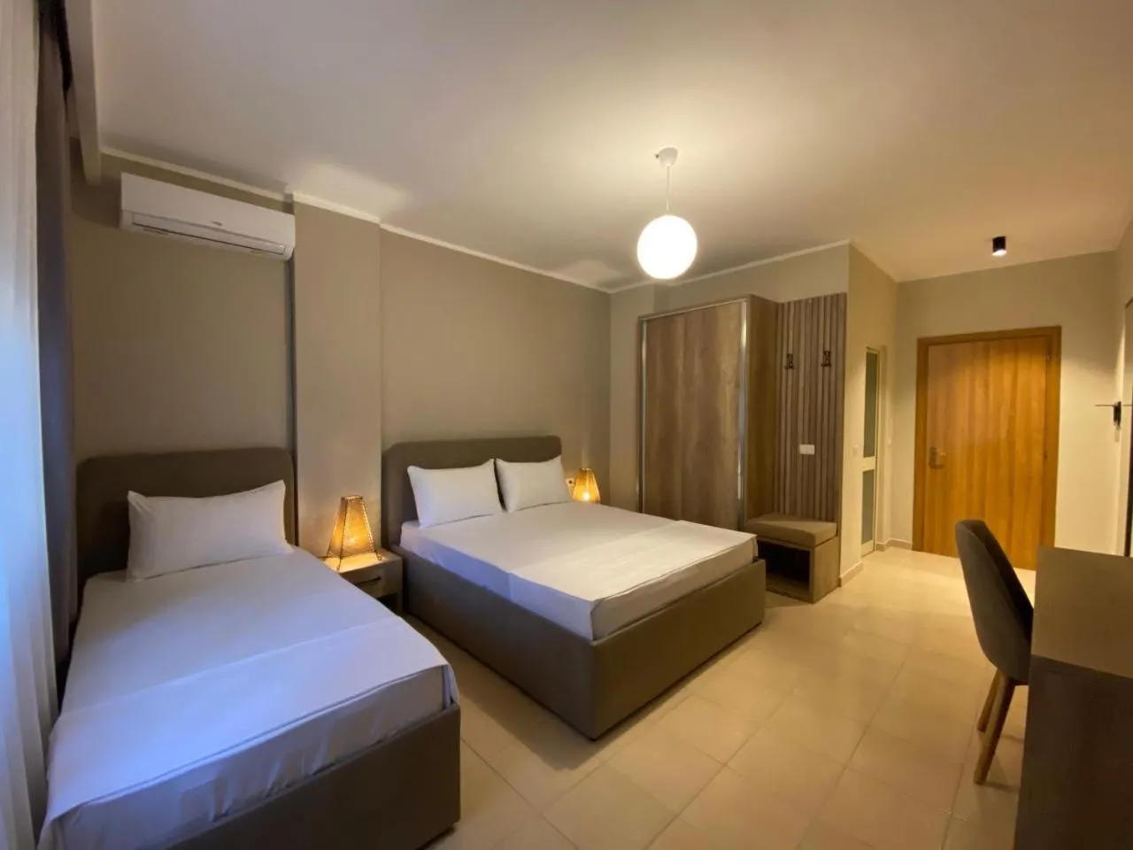 Bed in Rumar Hotel