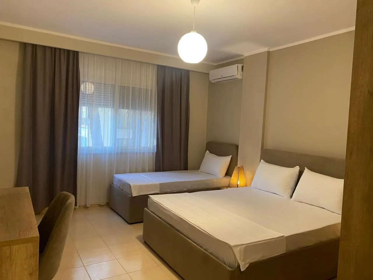 Bed in Rumar Hotel