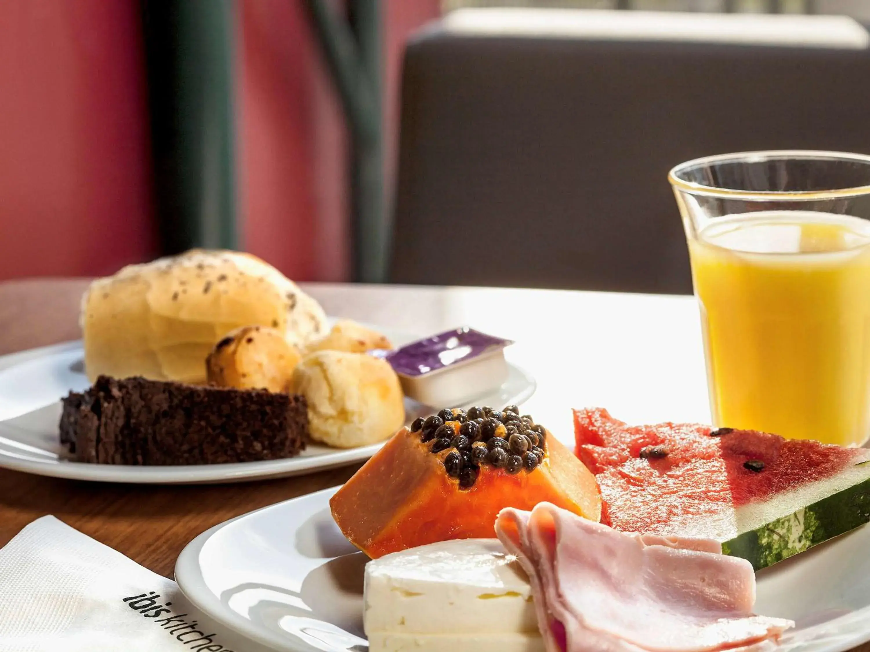 Restaurant/places to eat in ibis Juiz de Fora Restaurant/places to eat in ibis Juiz de Fora