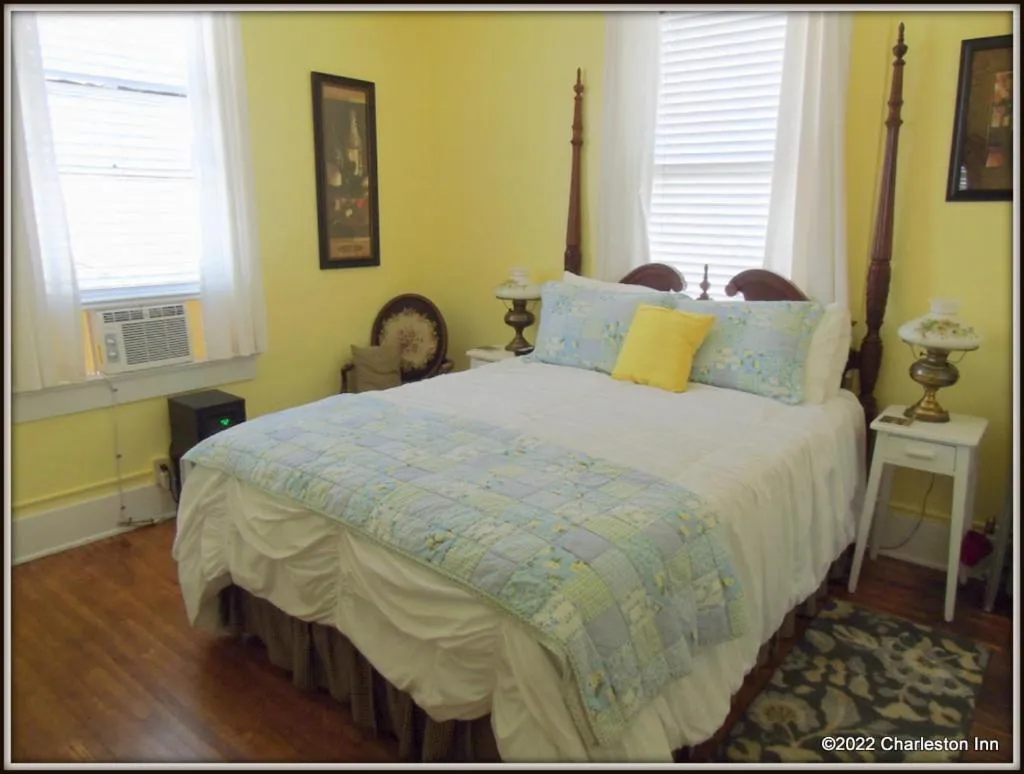 Bedroom, Bed in The Charleston Inn Hendersonville NC