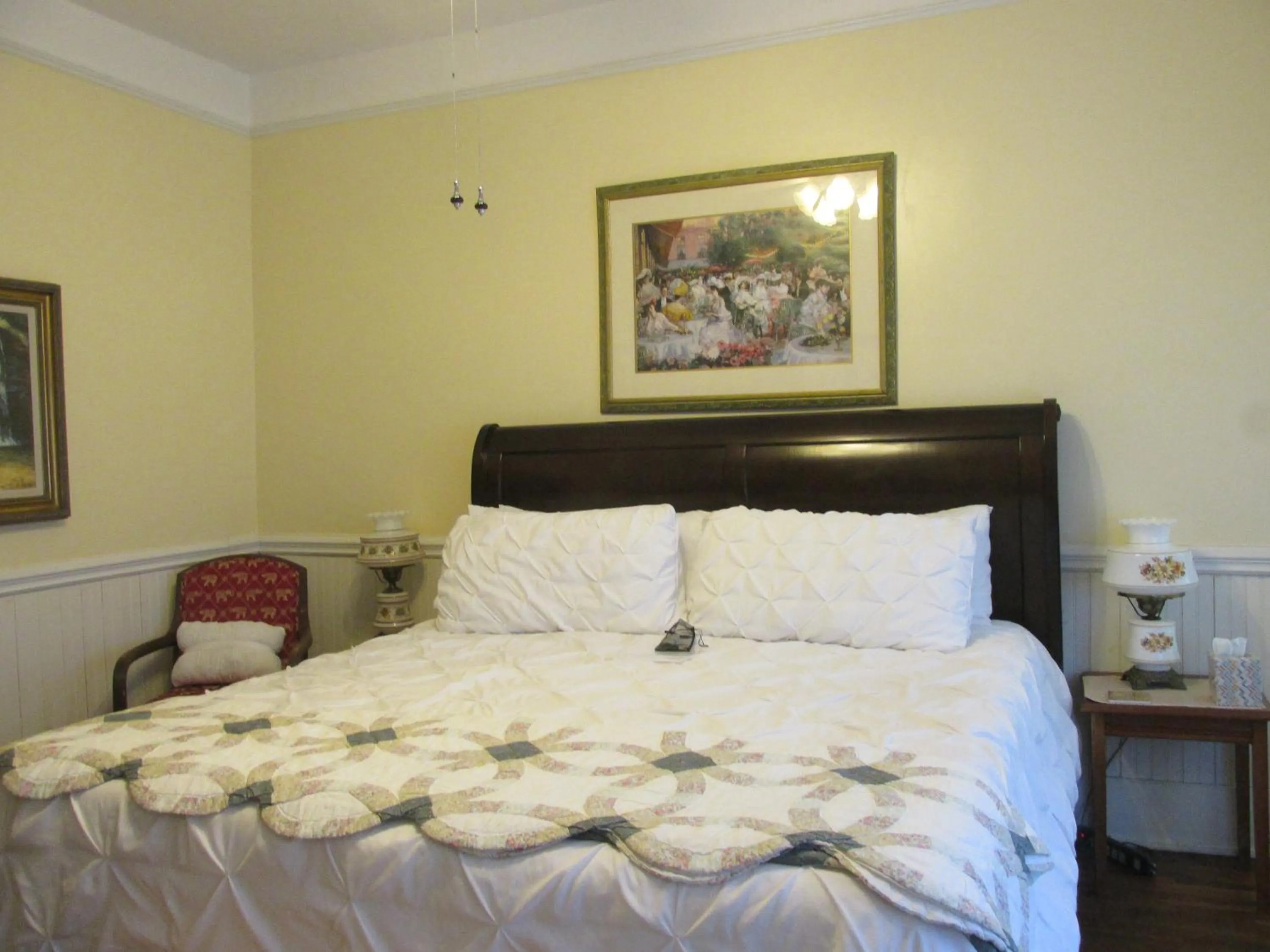 Bed in The Charleston Inn Hendersonville NC