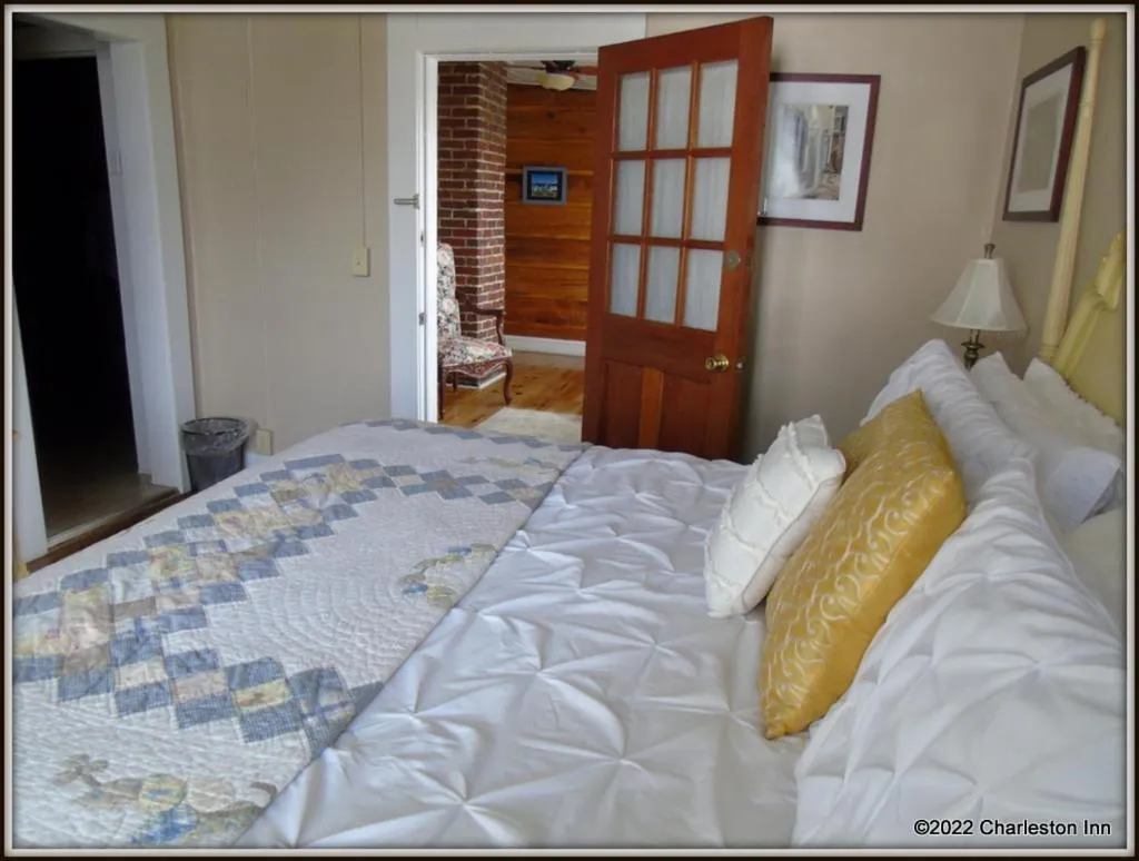 Bedroom, Bed in The Charleston Inn Hendersonville NC