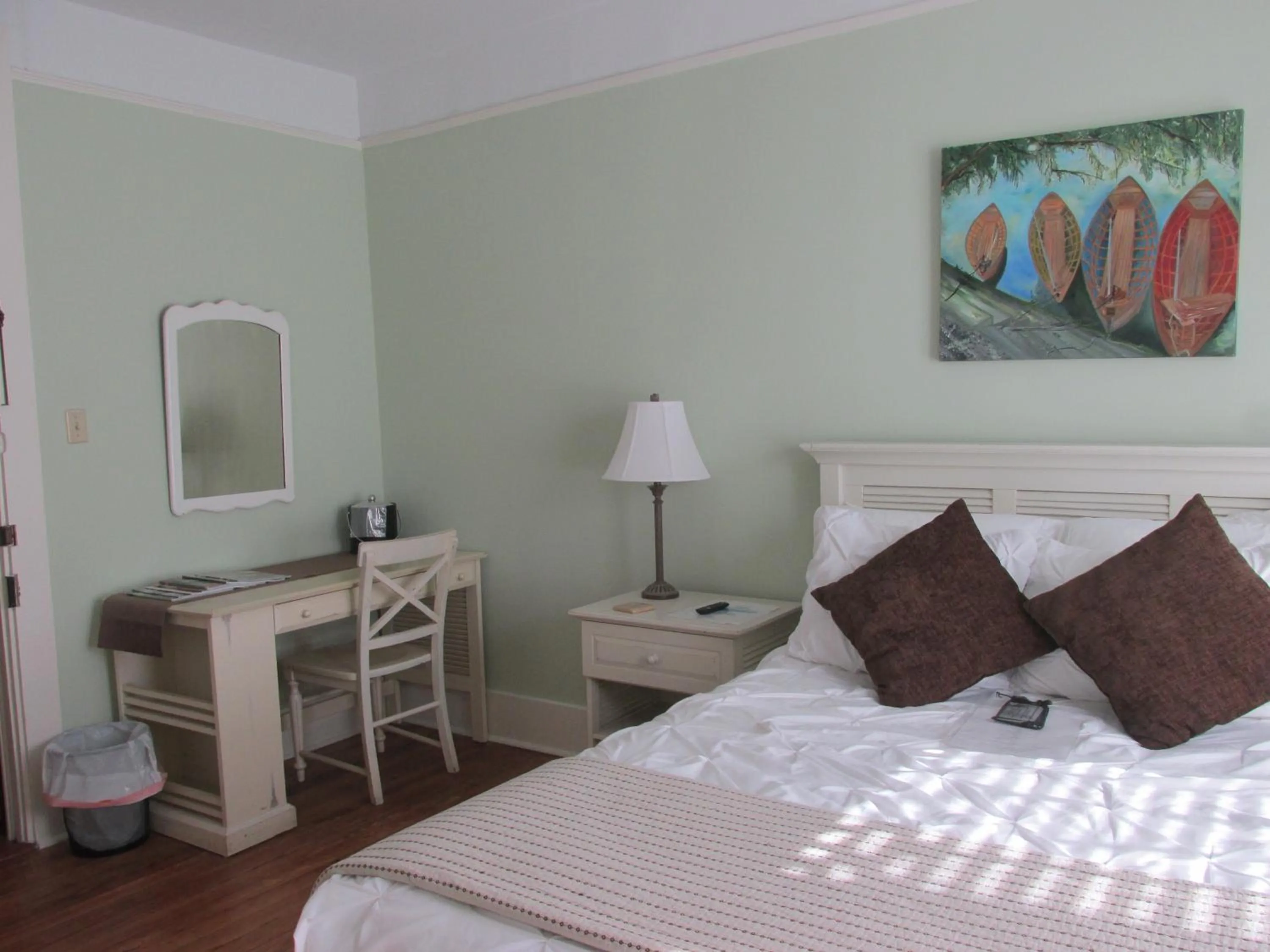 Bed in The Charleston Inn Hendersonville NC