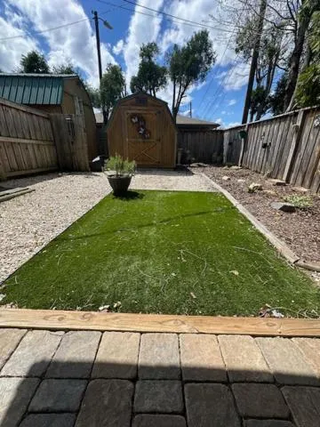 Property building in The Charleston Inn Hendersonville NC