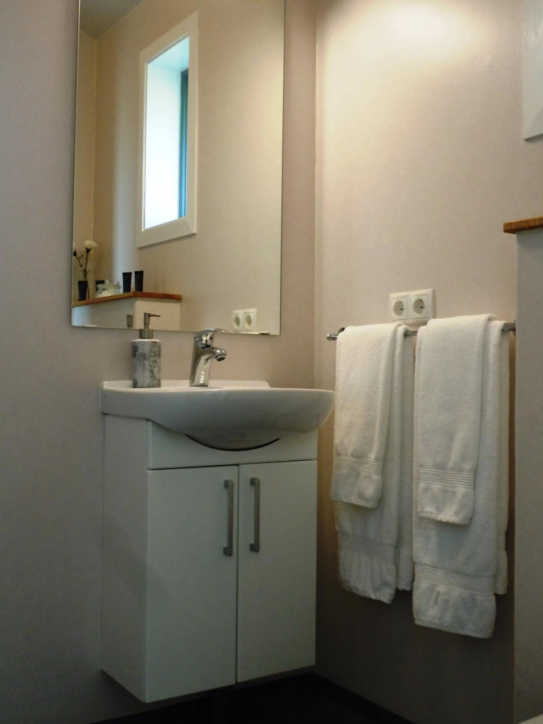 Bathroom in Hvammból Guesthouse