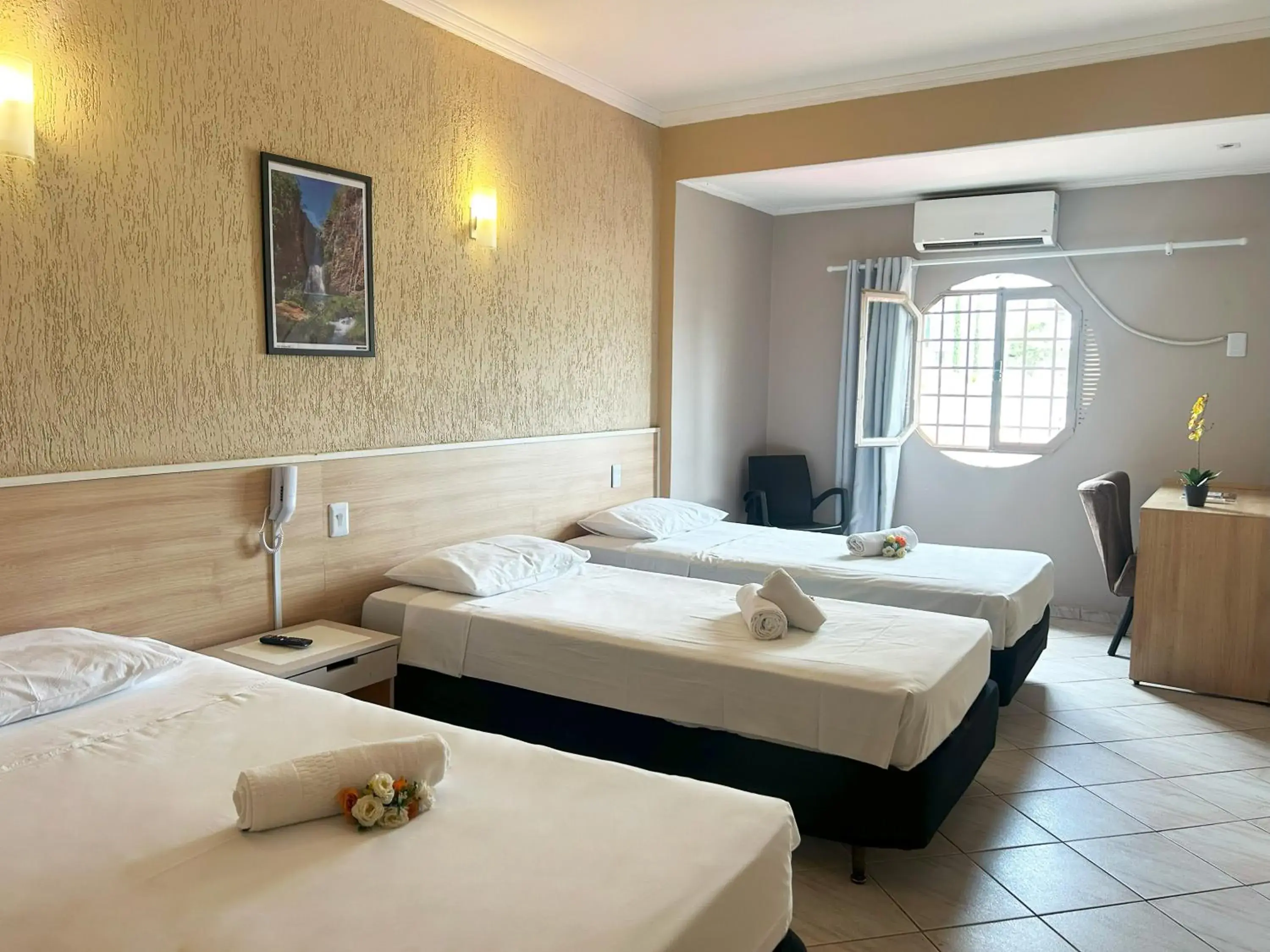 Bed in Hotel Econotel by Bsb Inn Bed in Hotel Econotel by Bsb Inn