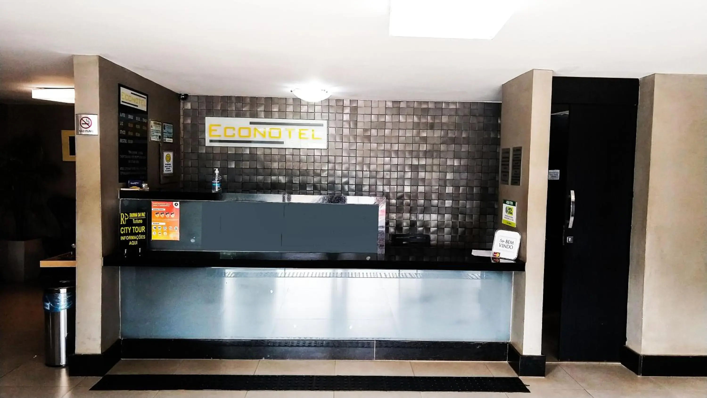 Facade/entrance in Hotel Econotel by Bsb Inn Facade/entrance in Hotel Econotel by Bsb Inn