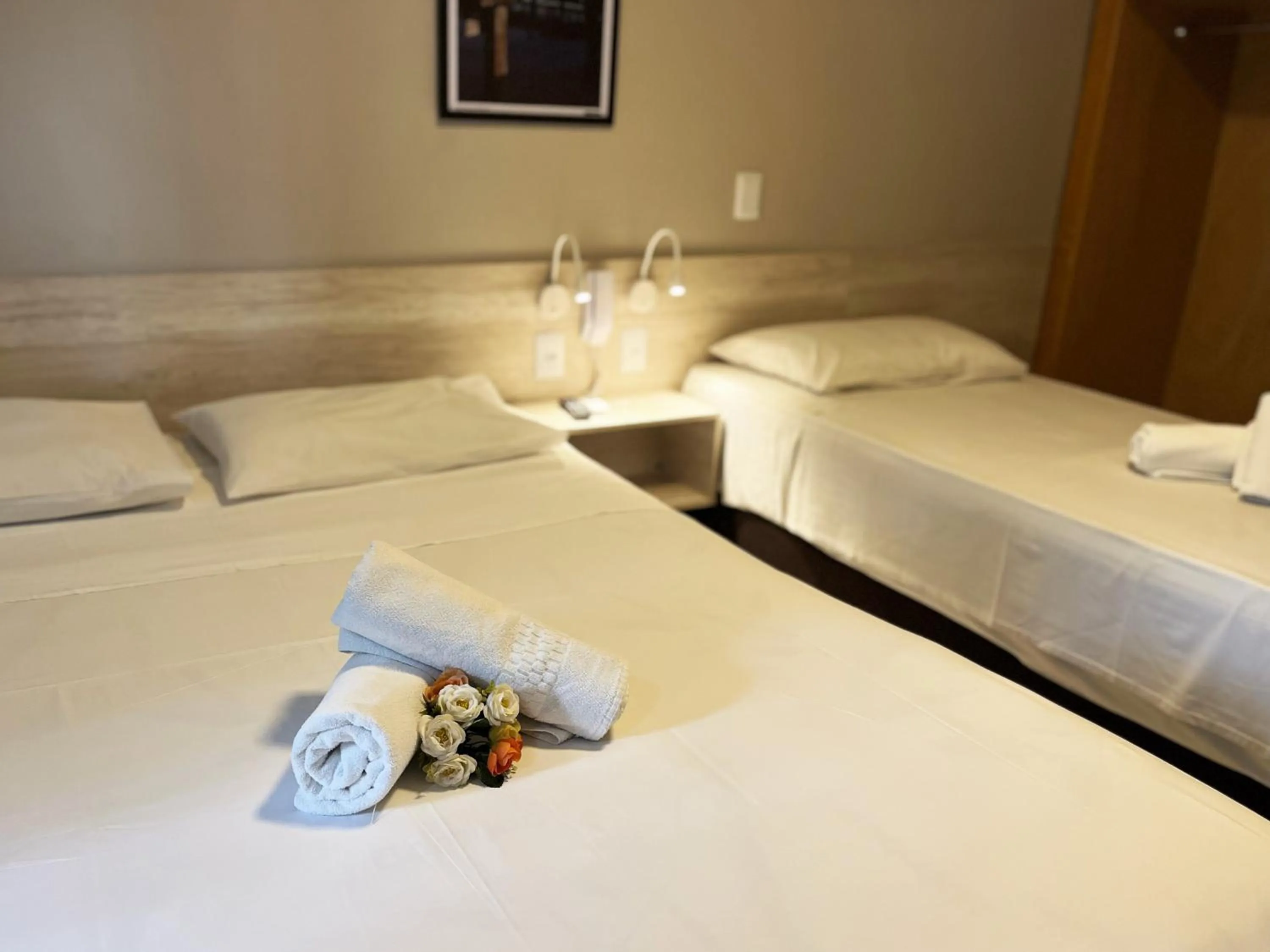 Bed in Hotel Econotel by Bsb Inn