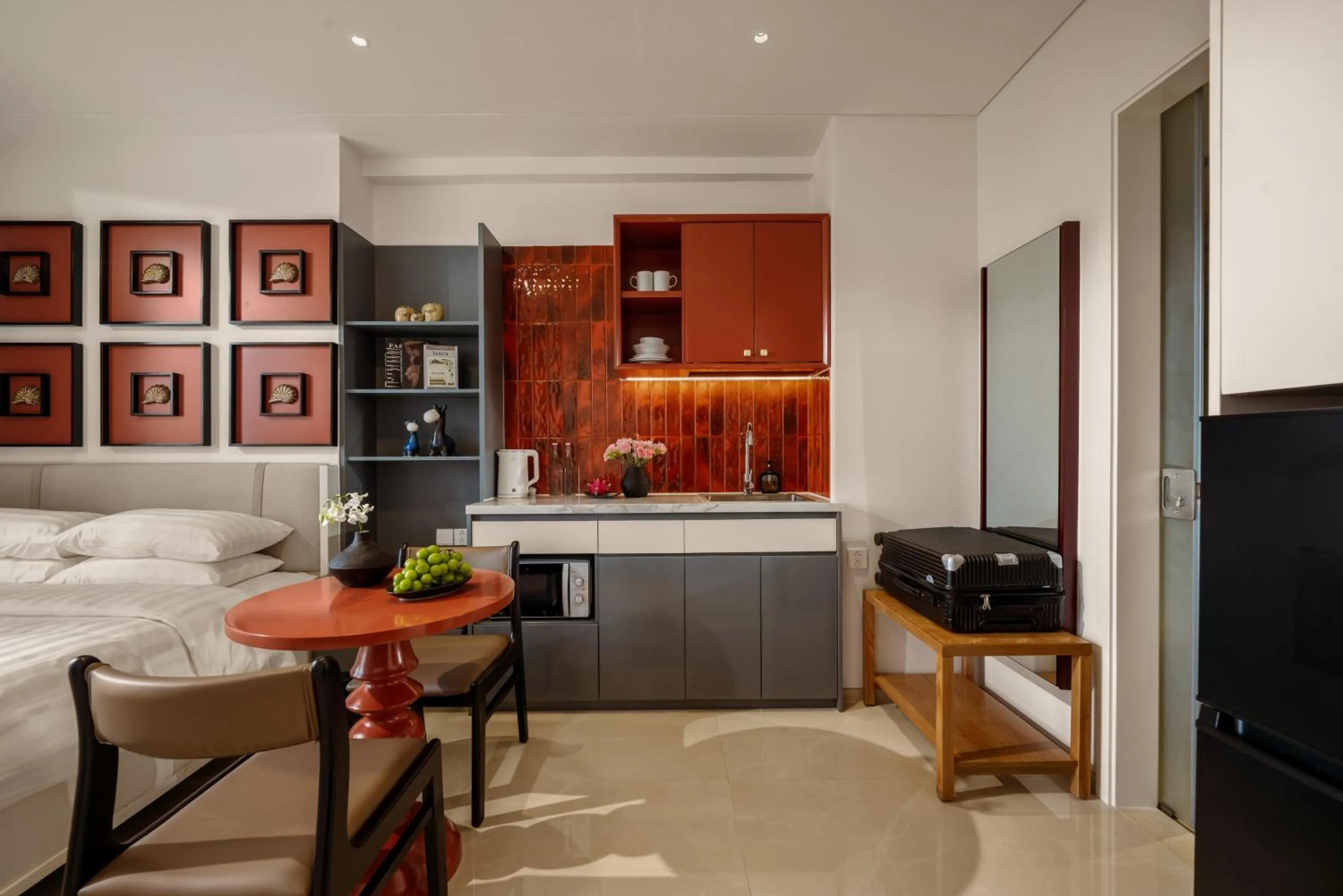 Kitchen or kitchenette in Amber Bay Hotel & Suites Da Nang