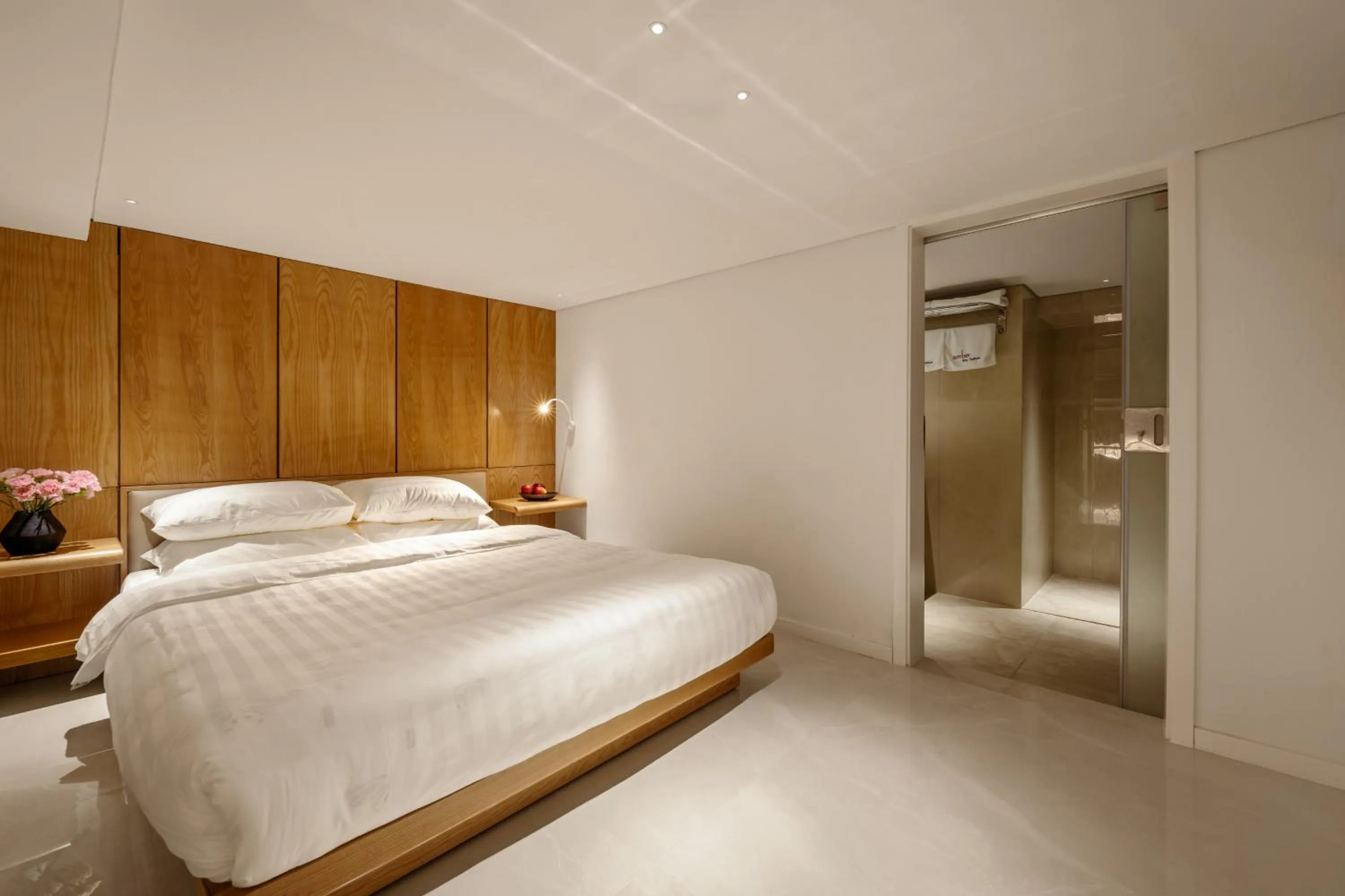 Bed in Amber Bay Hotel & Suites Da Nang