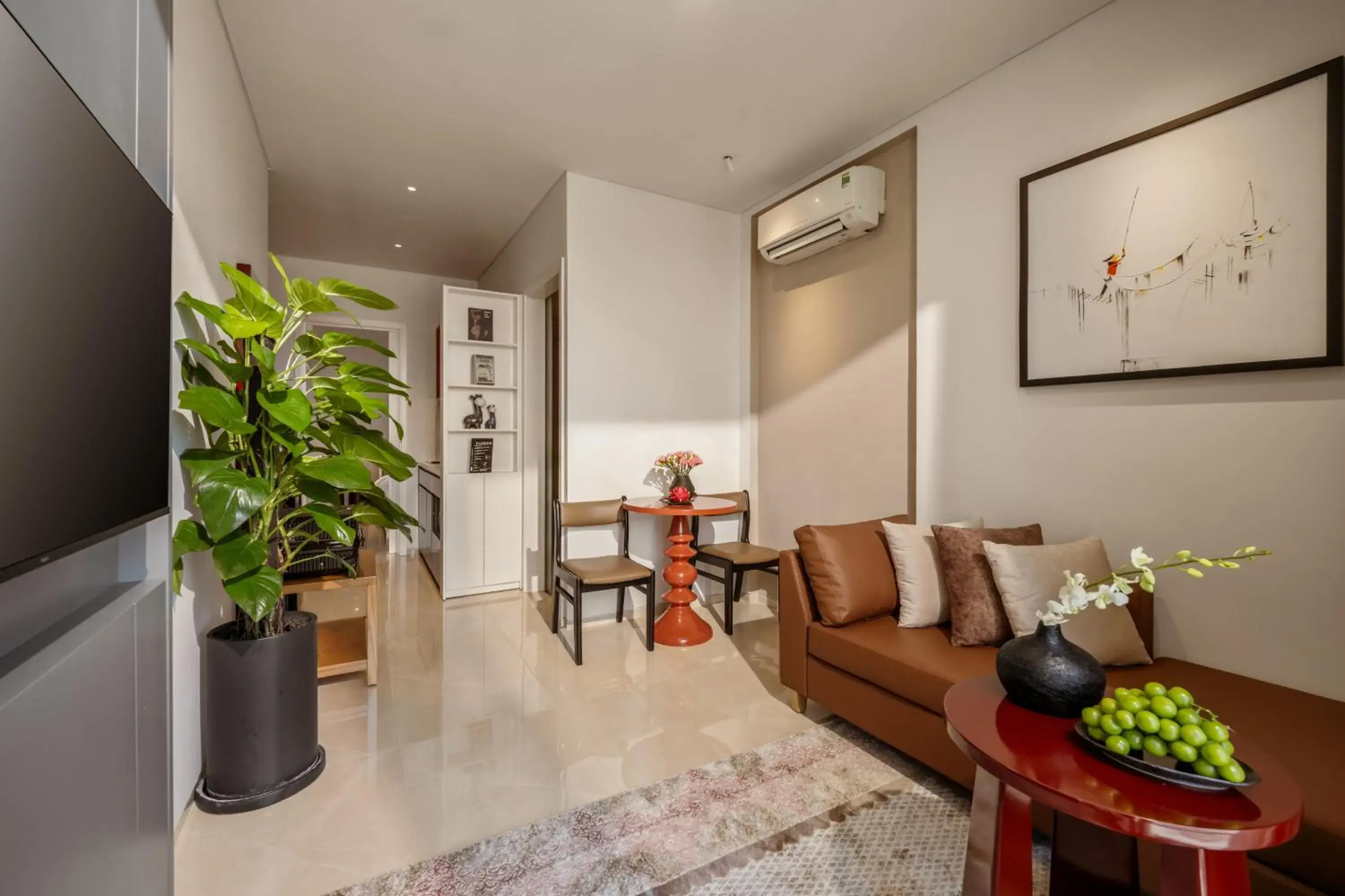 One-Bedroom Apartment with Balcony and City View in Amber Bay Hotel & Suites Da Nang One-Bedroom Apartment with Balcony and City View in Amber Bay Hotel & Suites Da Nang