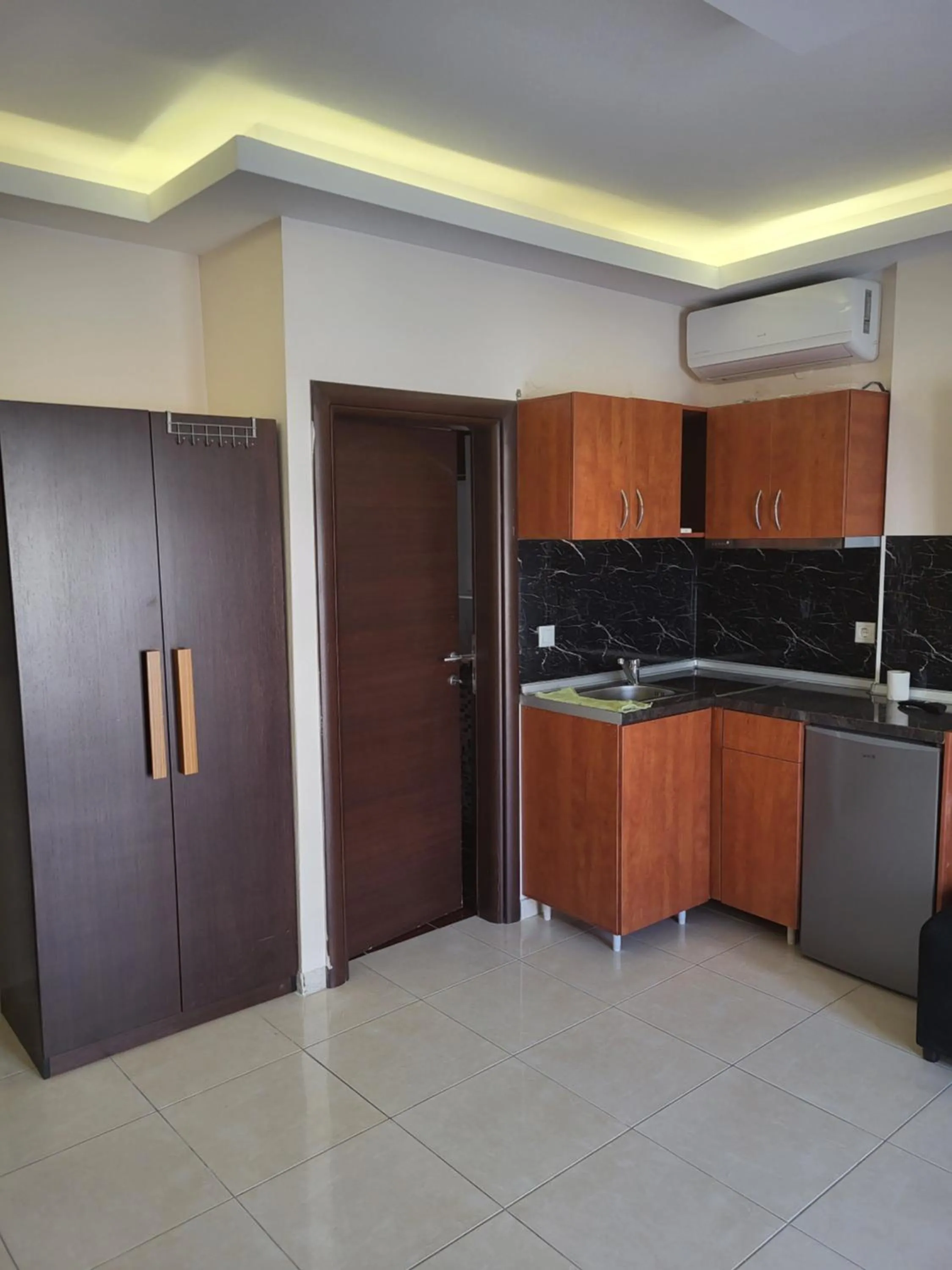 Kitchen or kitchenette in Hotel Louiza