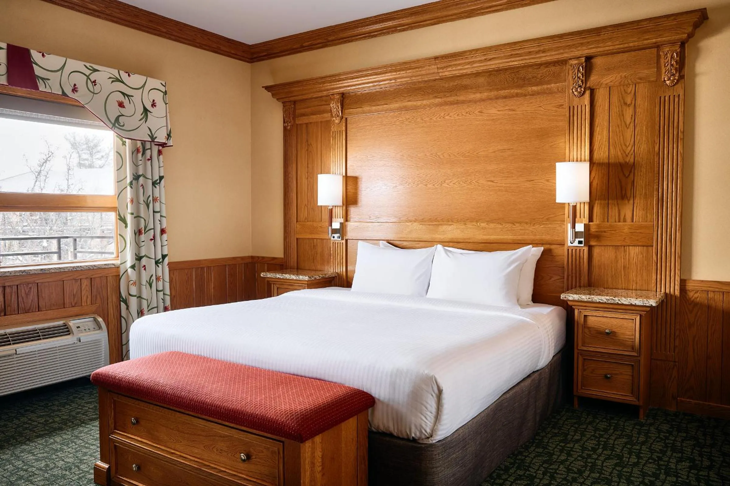 Bed in Oglebay Resort