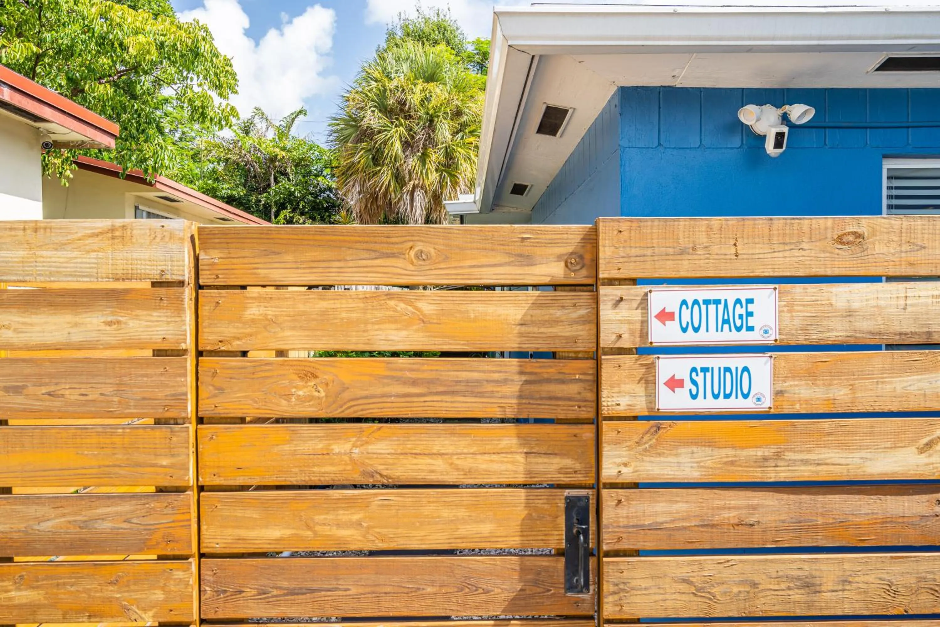 Property logo or sign in The Blue House Fort Lauderdale Airport/Cruise