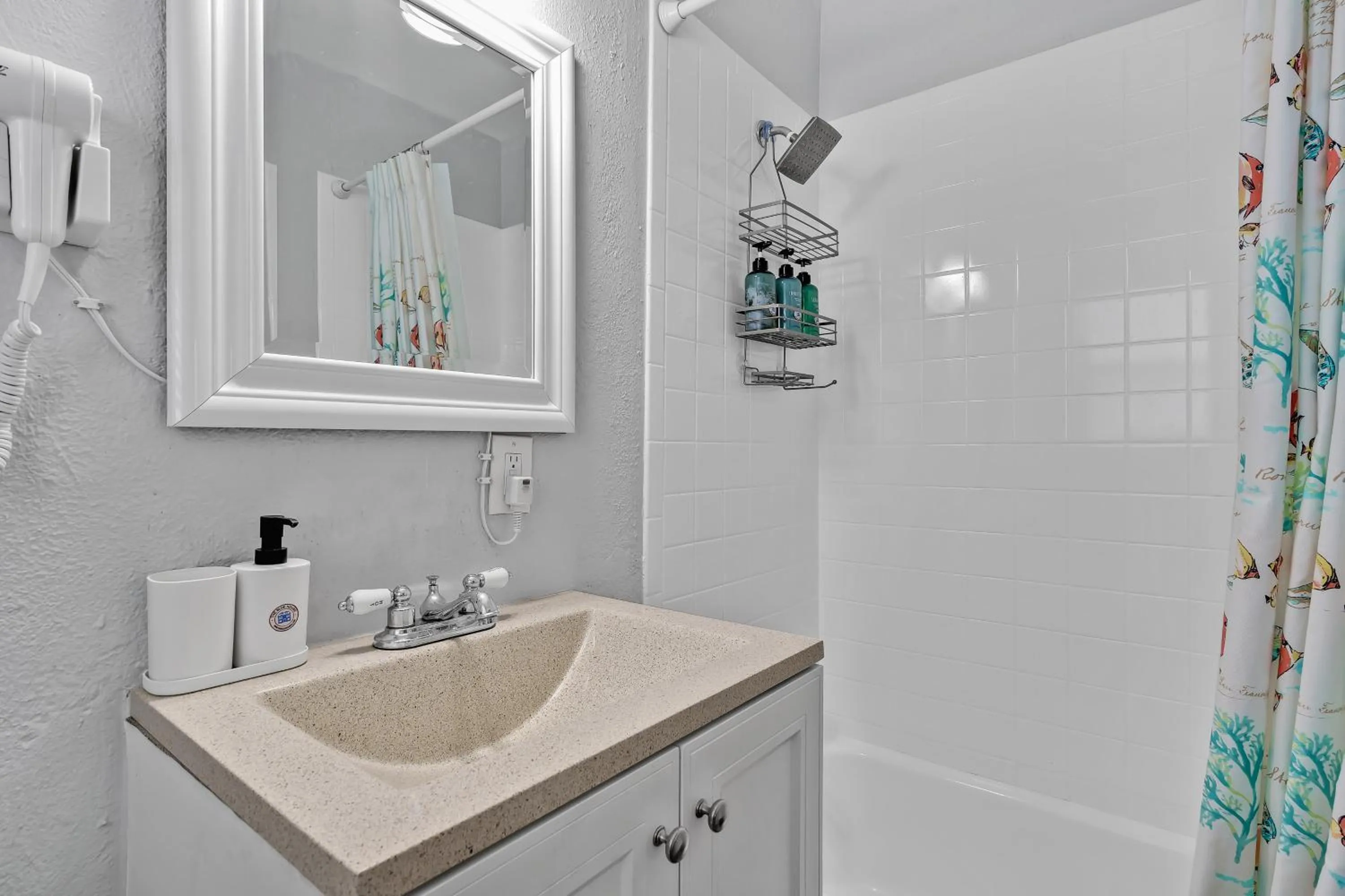 Bathroom in The Blue House Fort Lauderdale Airport/Cruise