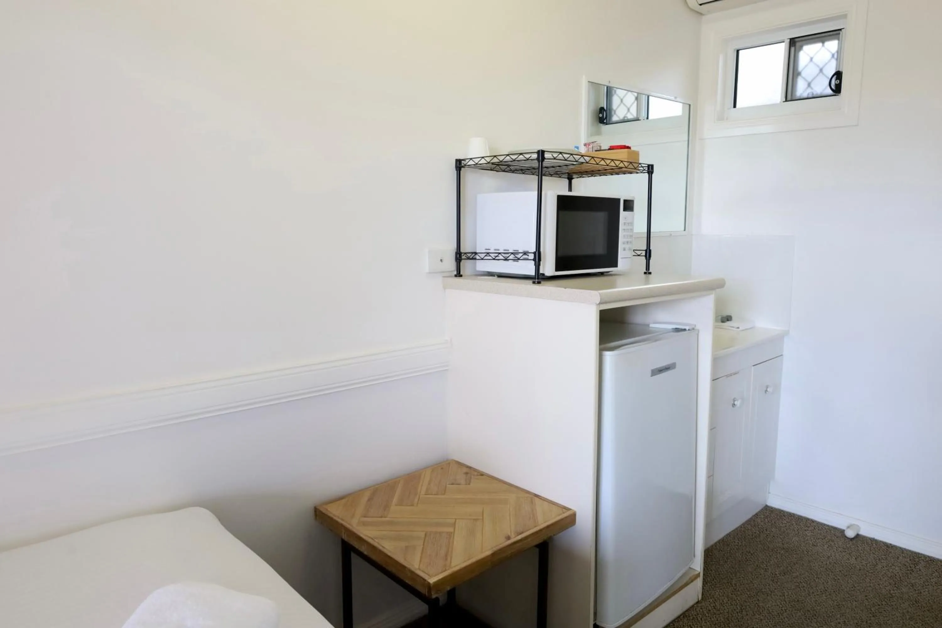 Park Avenue Hotel Motel