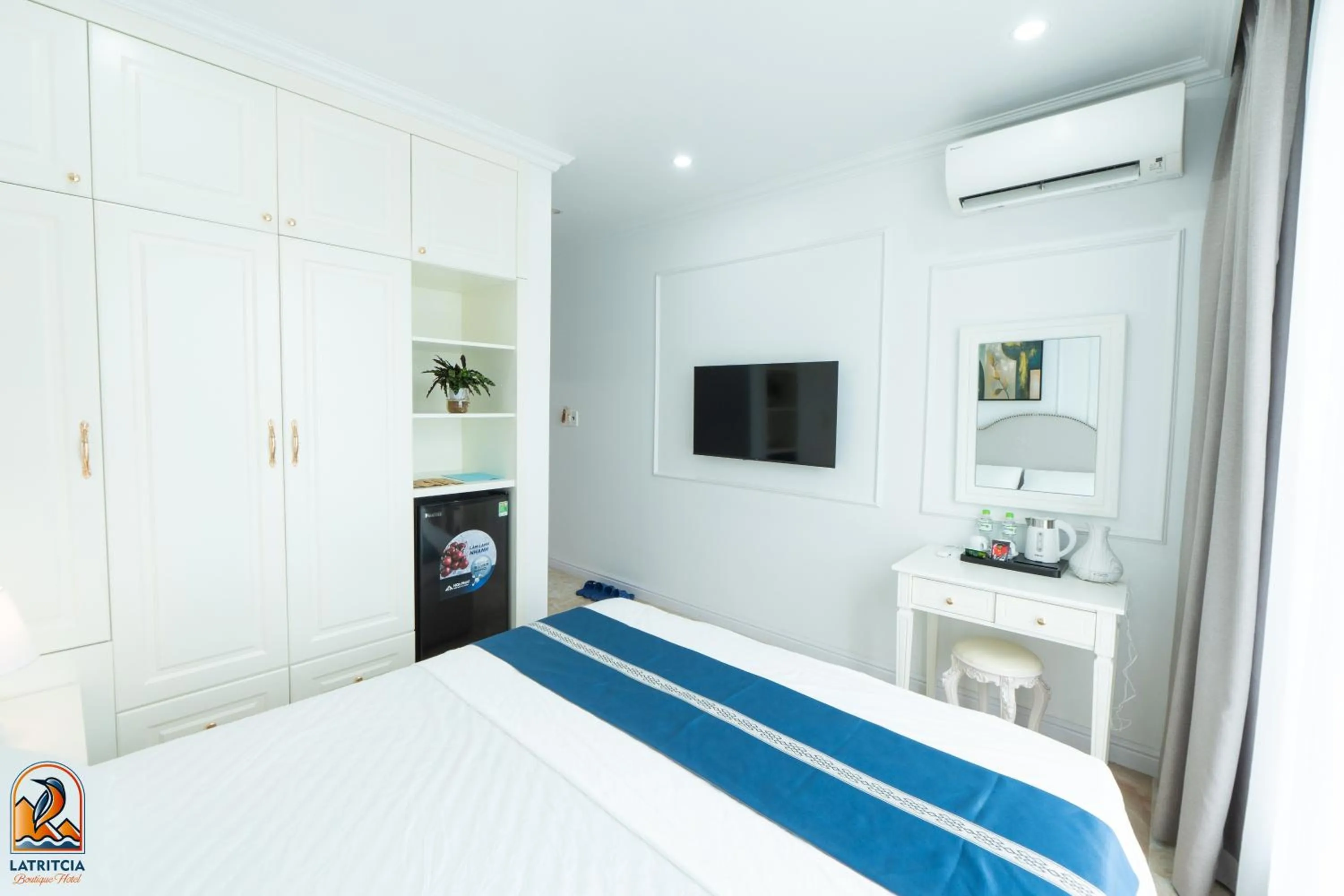 Photo of the whole room, Bed in Latritcia Boutique Hotel