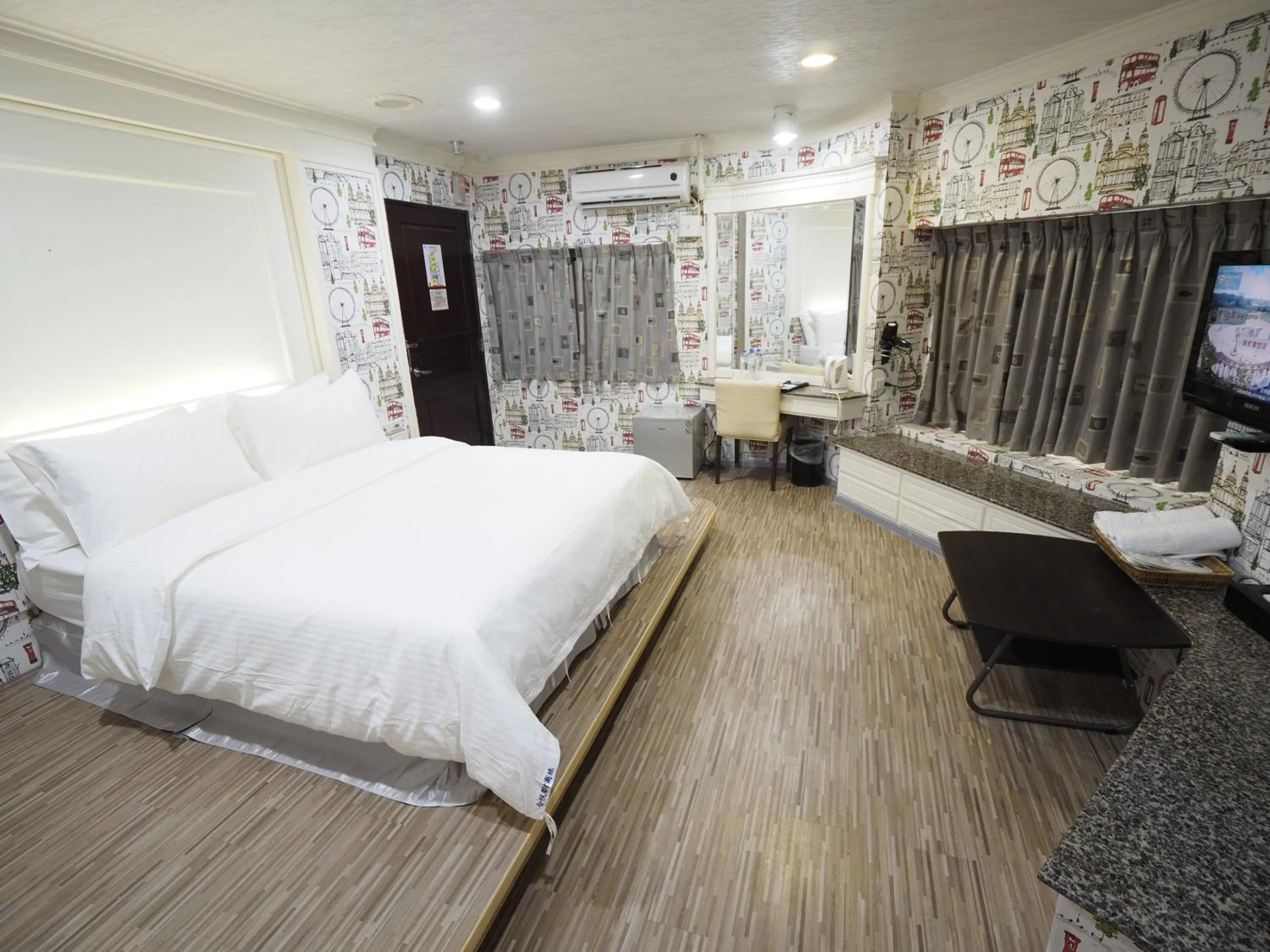 Bed in 合悅都會商旅 Heyue HOTEL