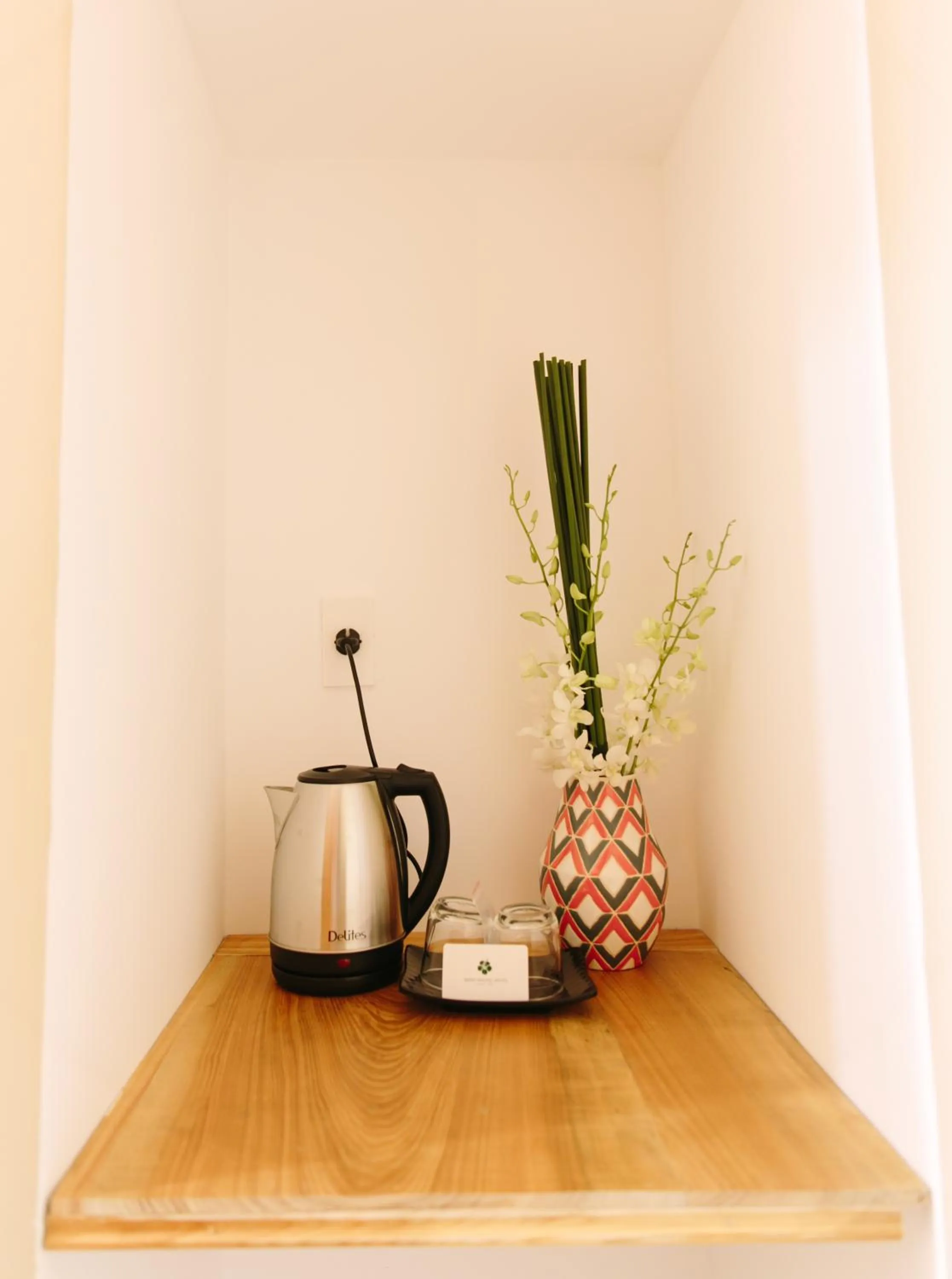 Coffee/tea facilities in Minh Nhung Hotel
