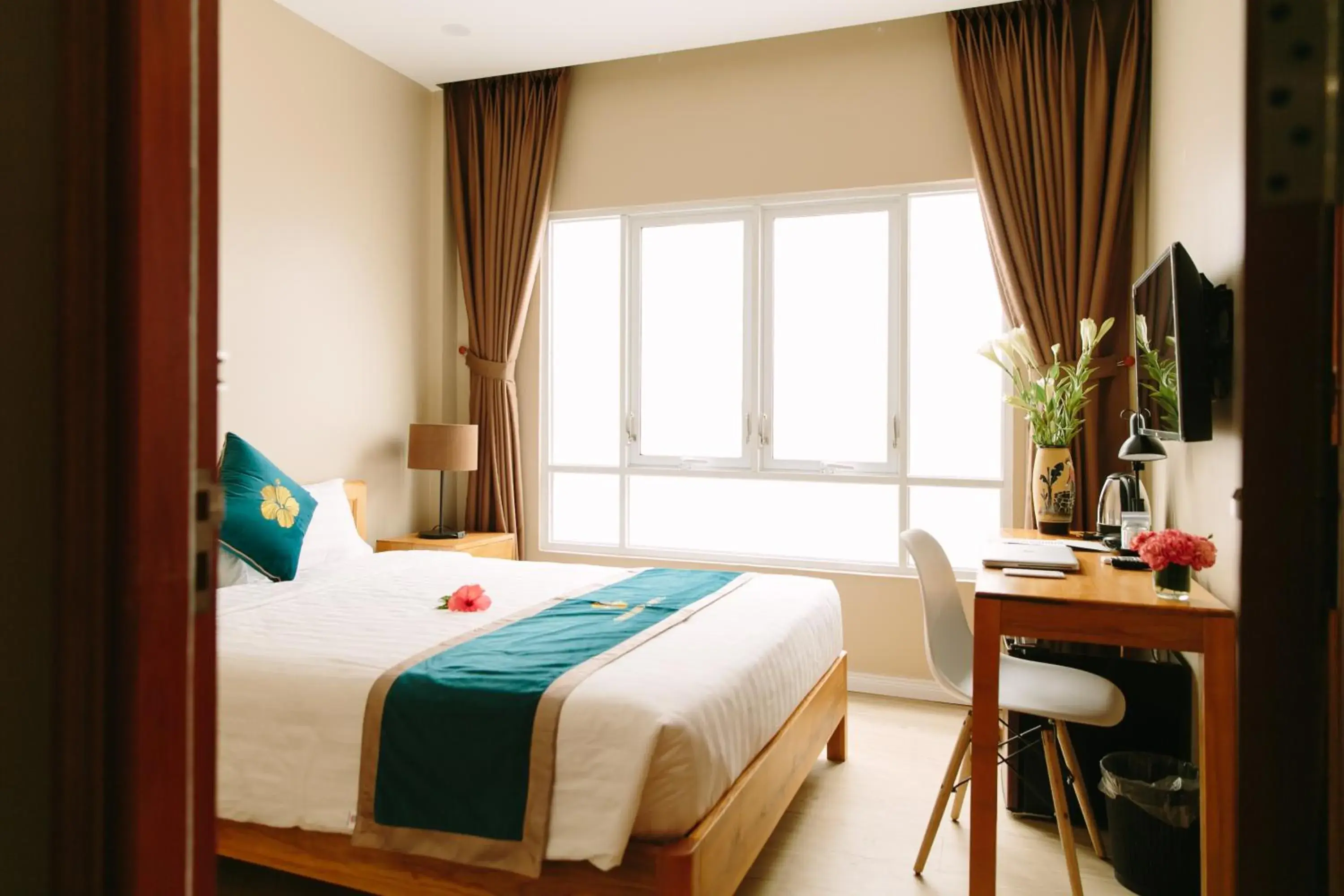 Superior Double Room in Minh Nhung Hotel Superior Double Room in Minh Nhung Hotel