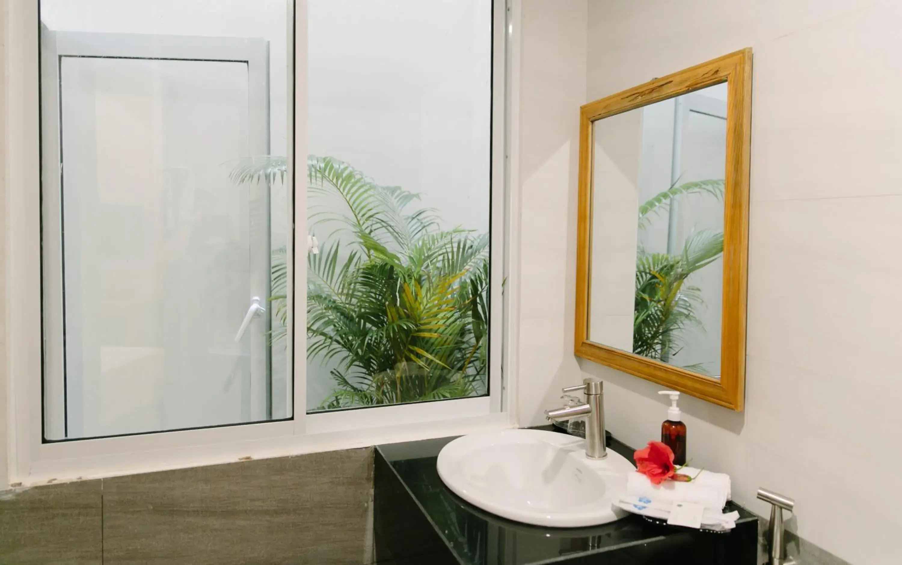 Bathroom in Minh Nhung Hotel Bathroom in Minh Nhung Hotel