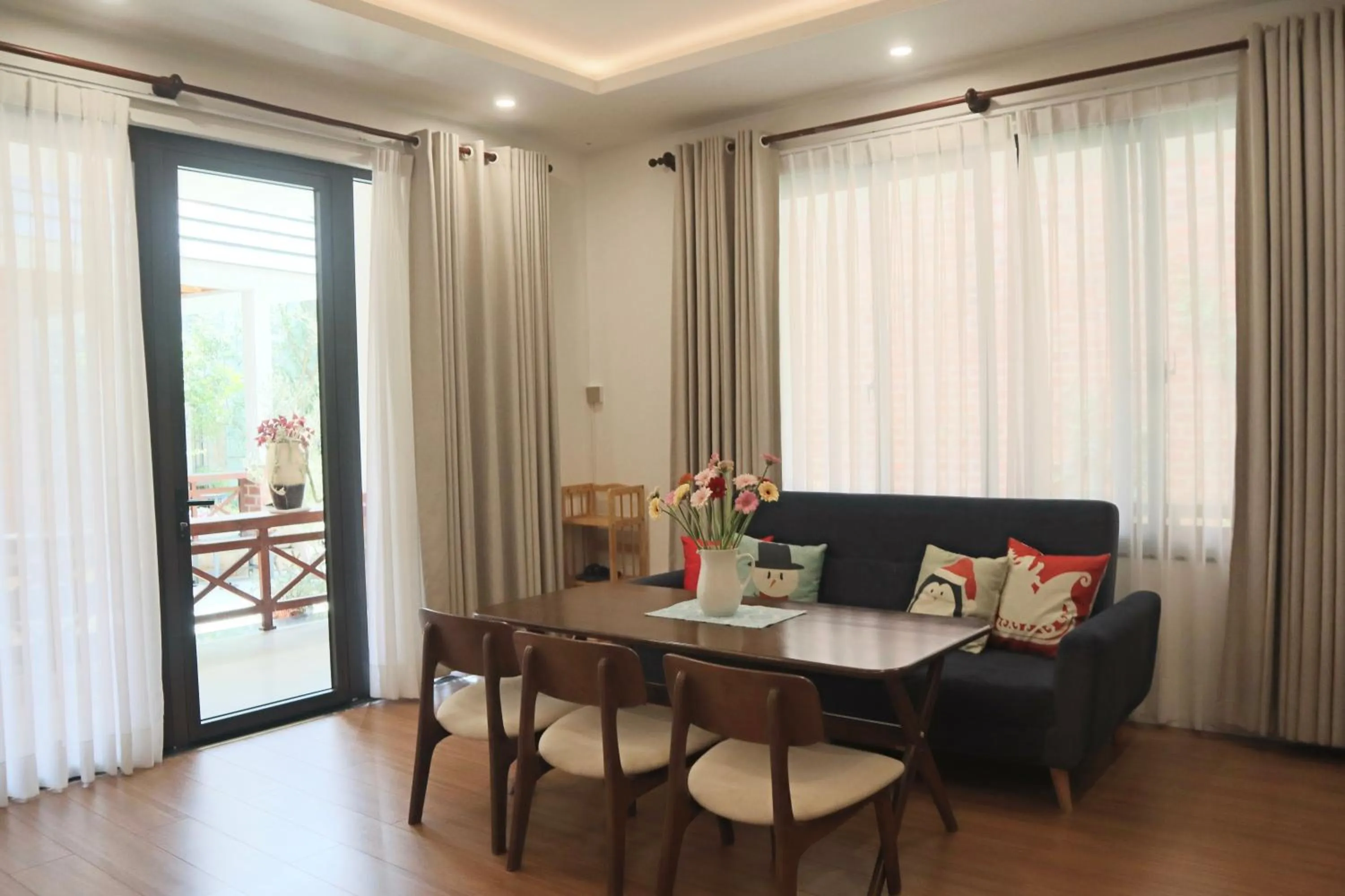 Living room in Hoang Loc Villa