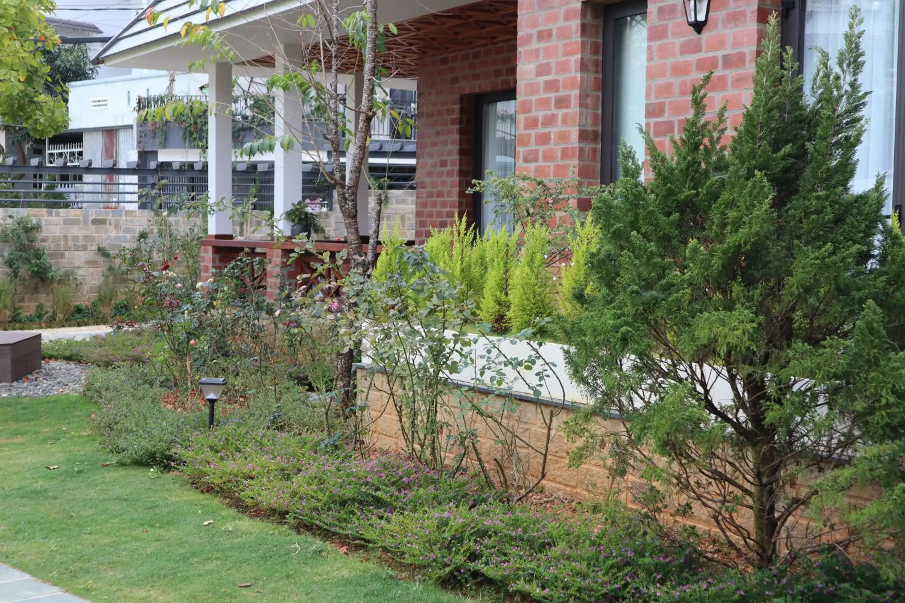 Property building in Hoang Loc Villa Property building in Hoang Loc Villa