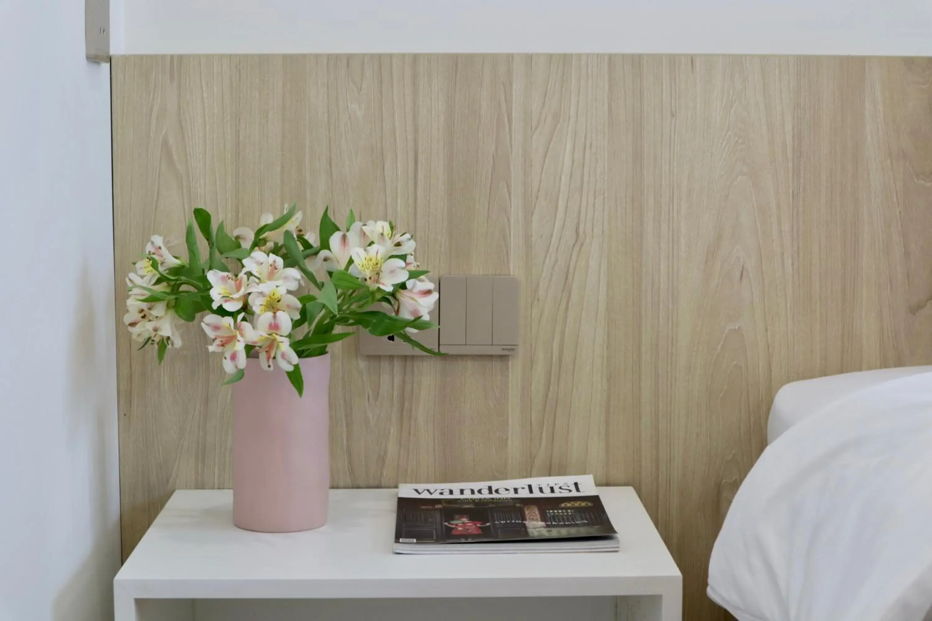 Bed in Hoang Loc Villa Bed in Hoang Loc Villa