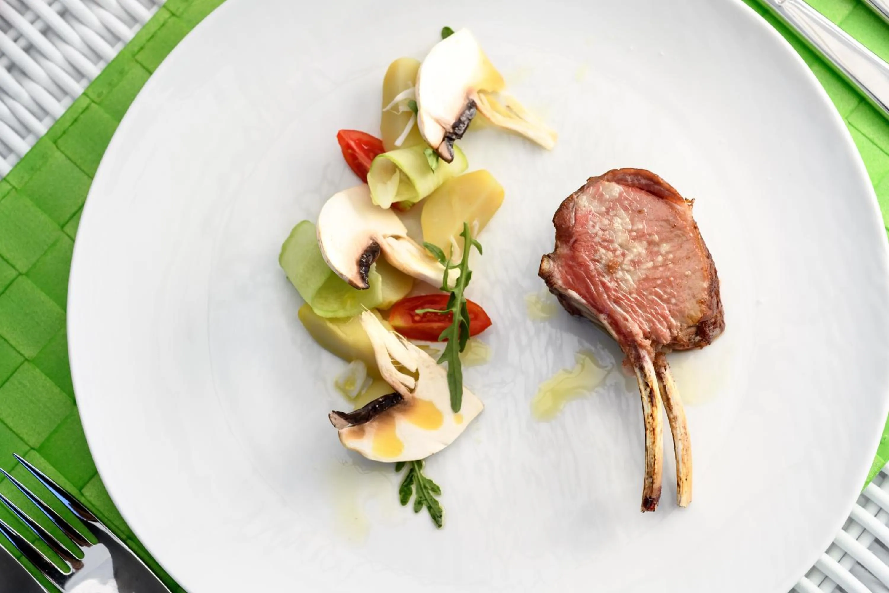 Restaurant/places to eat in Avaton Luxury Beach Resort - Relais & Chateaux