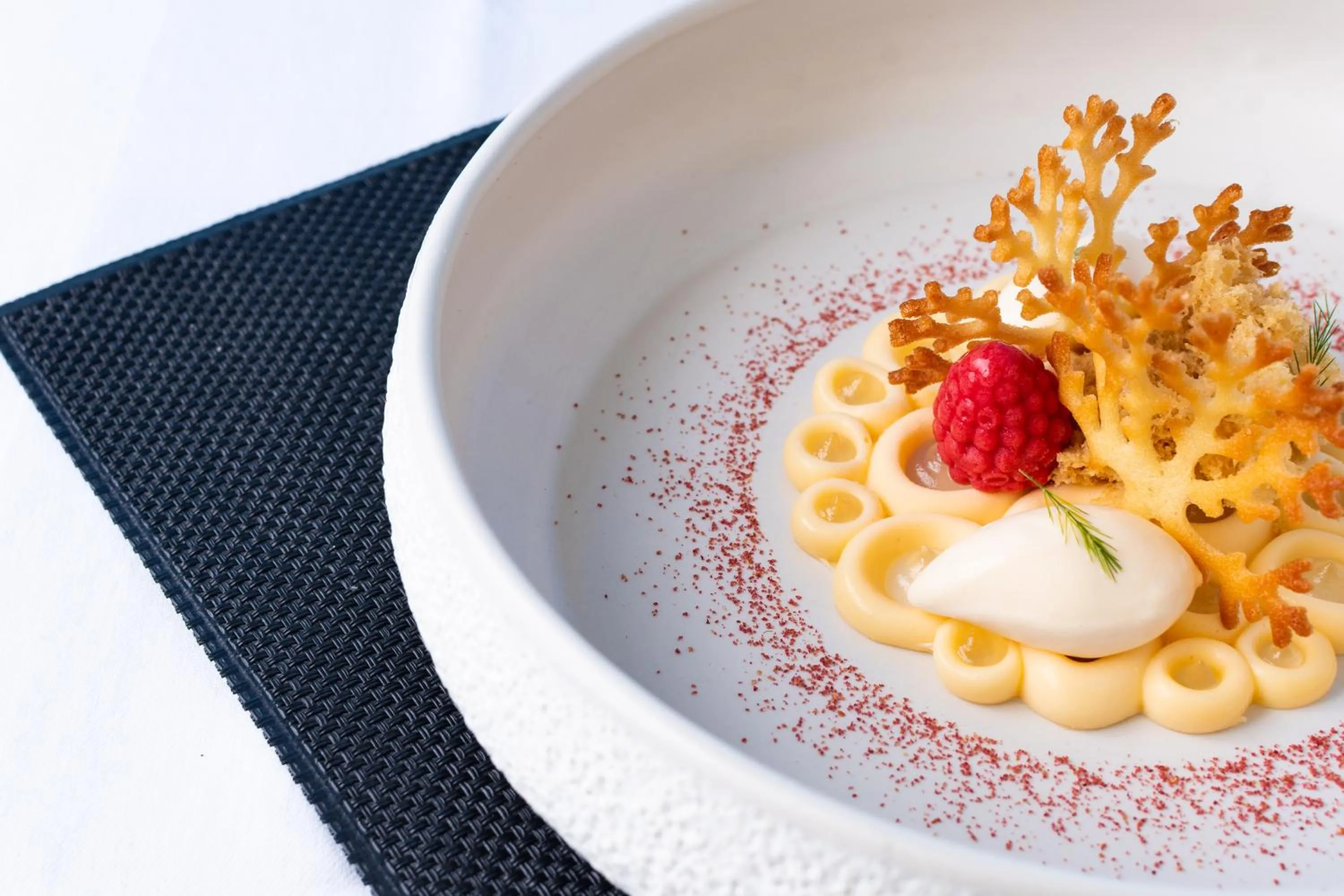 Restaurant/places to eat in Avaton Luxury Beach Resort - Relais & Chateaux