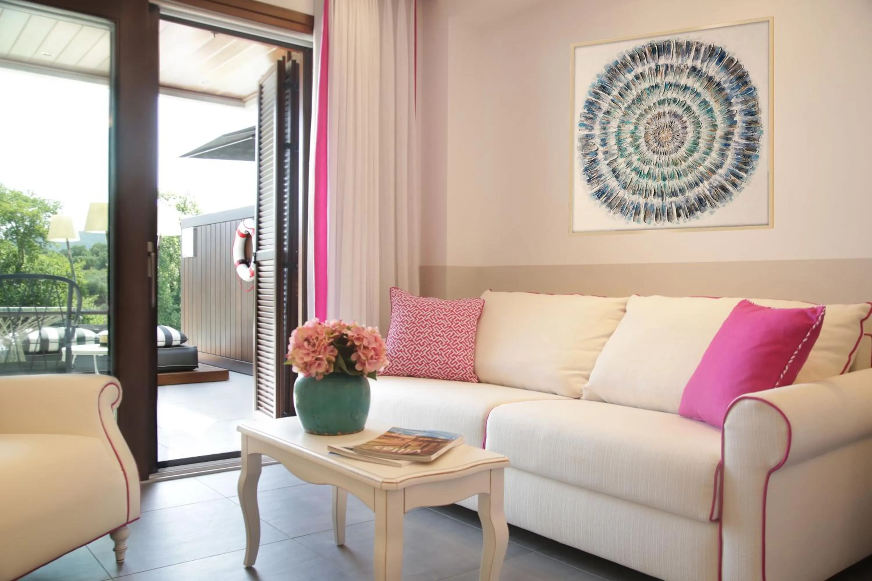 Living room in Avaton Luxury Beach Resort - Relais & Chateaux