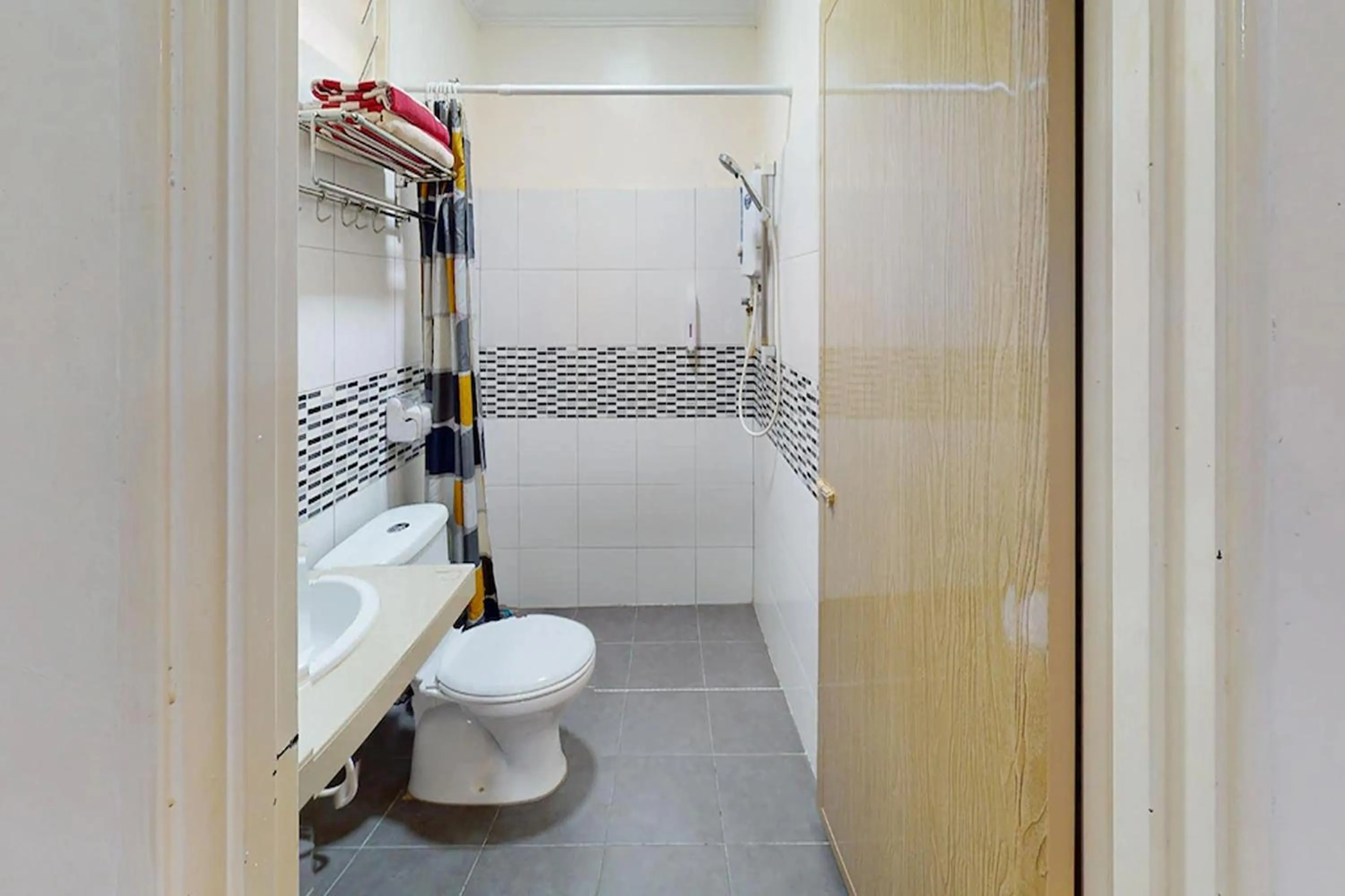 Shower in Casa Idaman Motel Langkawi