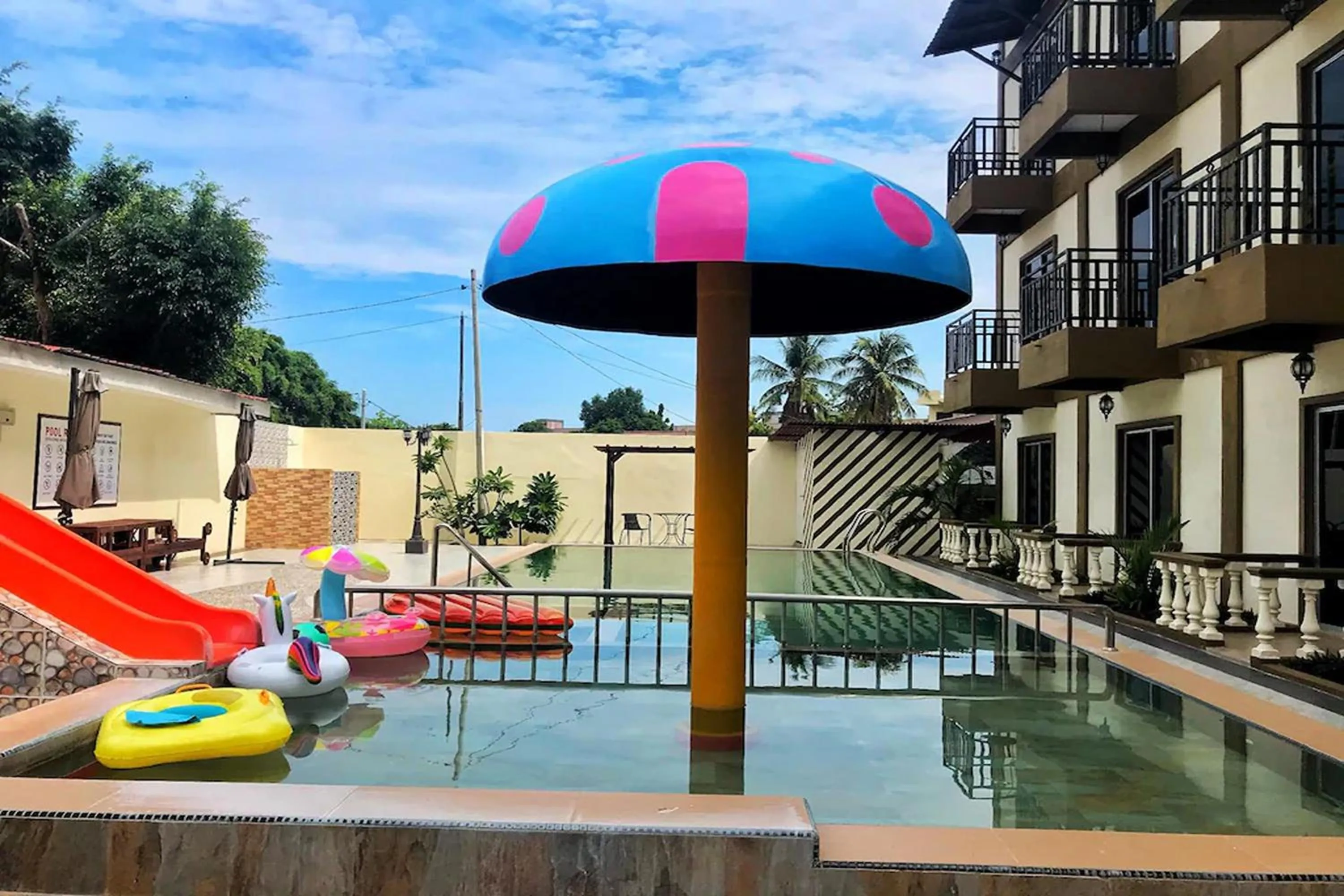 Swimming pool in Casa Idaman Motel Langkawi