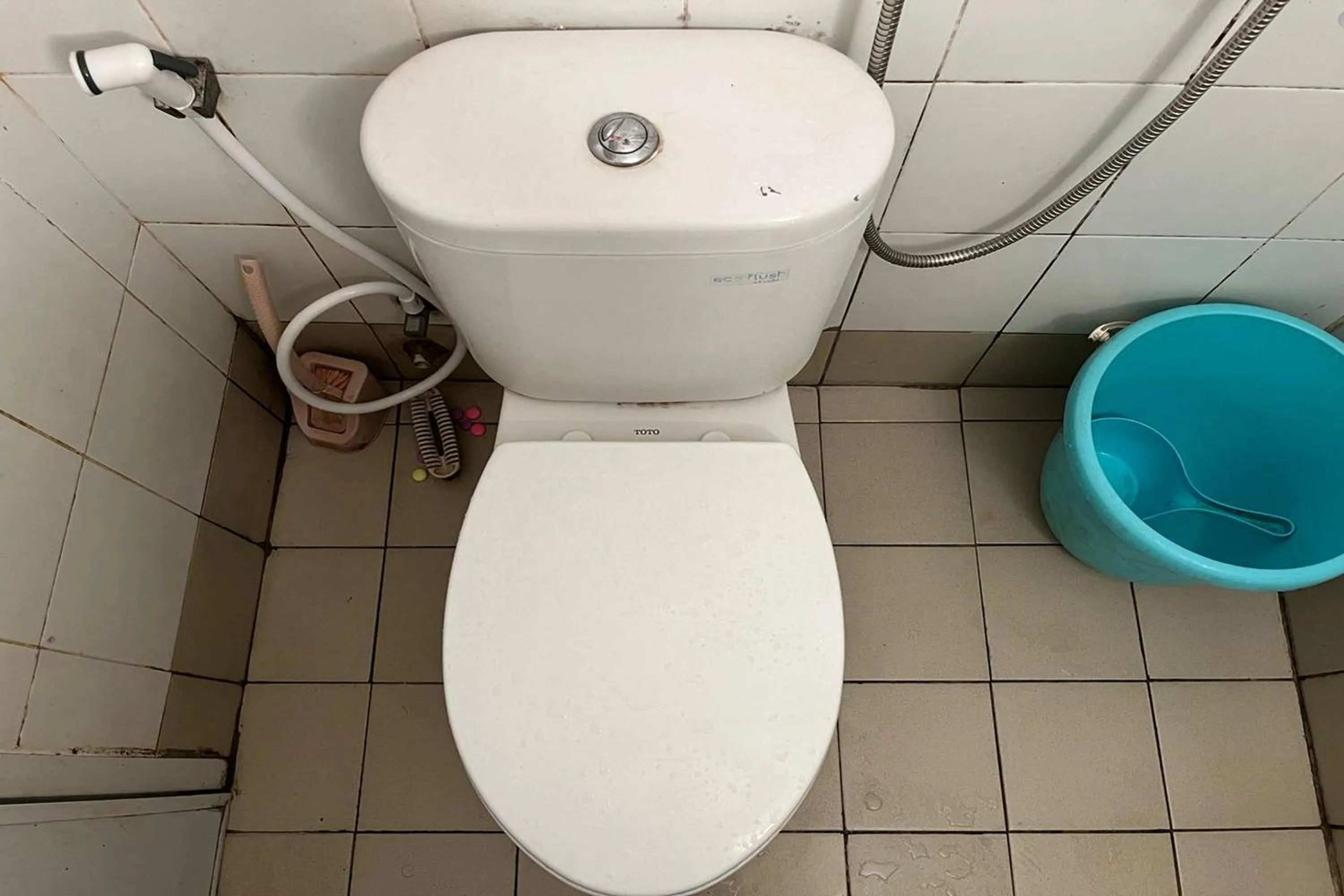 Bathroom in Apartment Bassura City by Berkah Estate