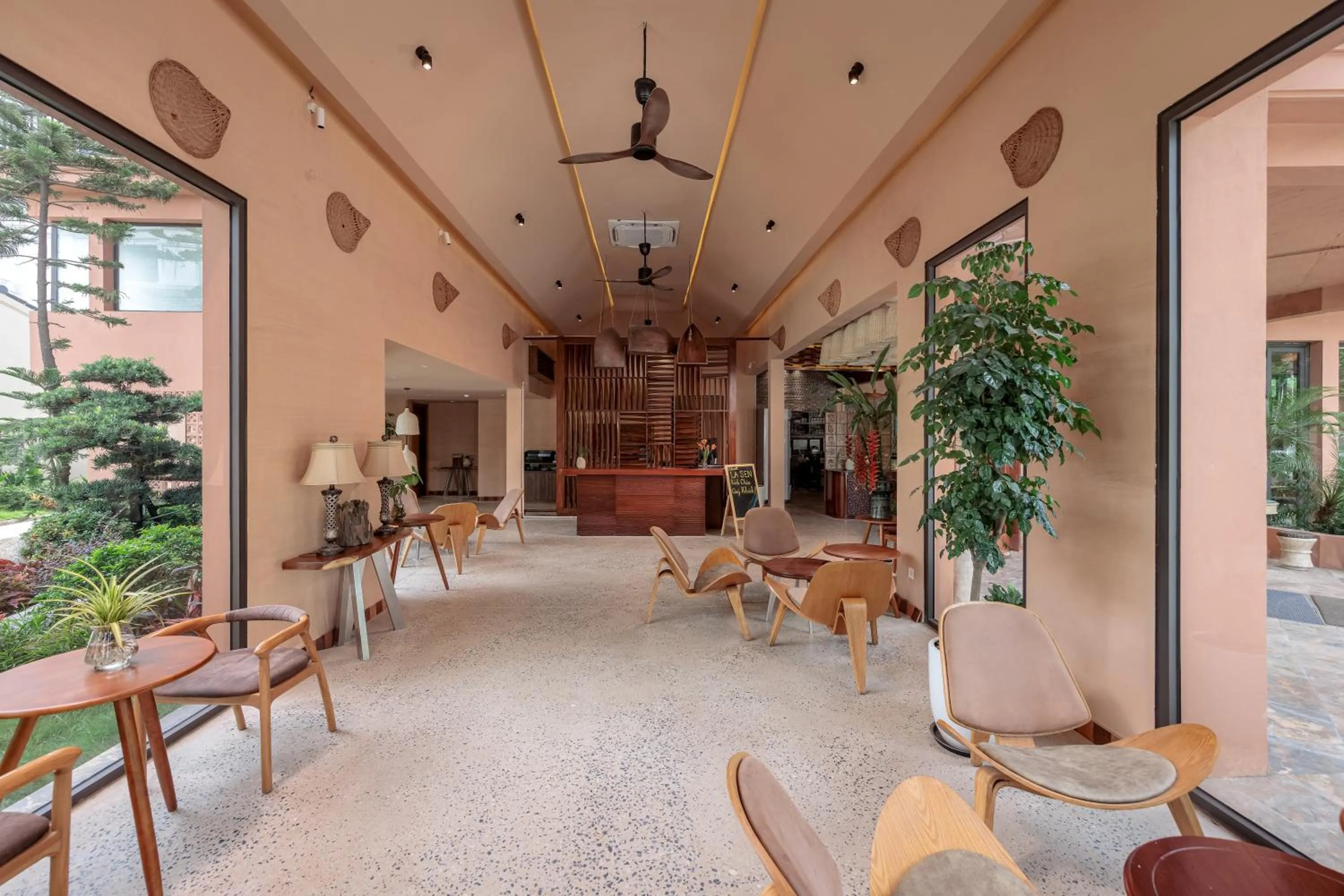 Day in La Sen Village