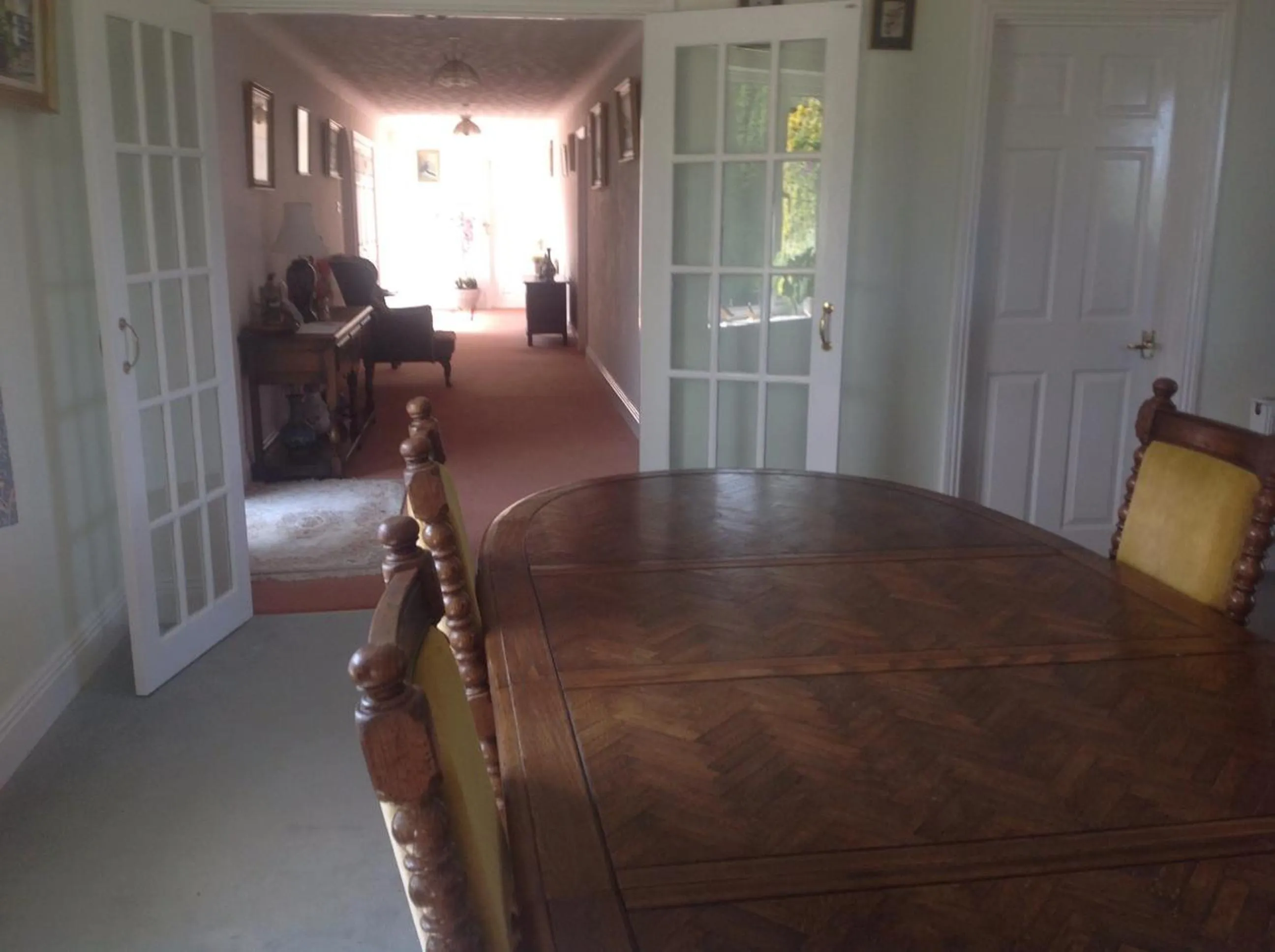 Dining area in Estuary View Farm