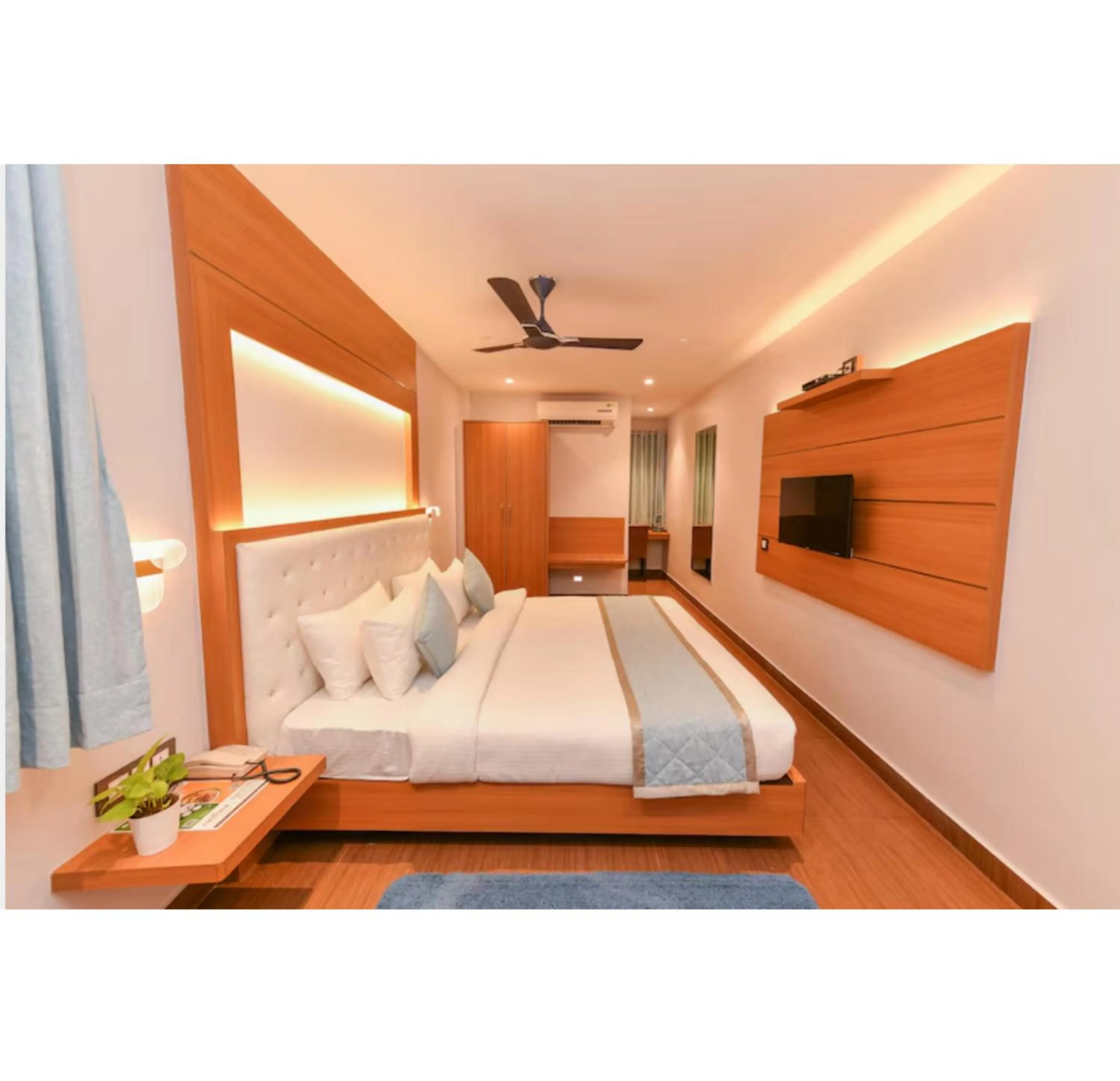 Photo of the whole room, Bed in La Sara Vista