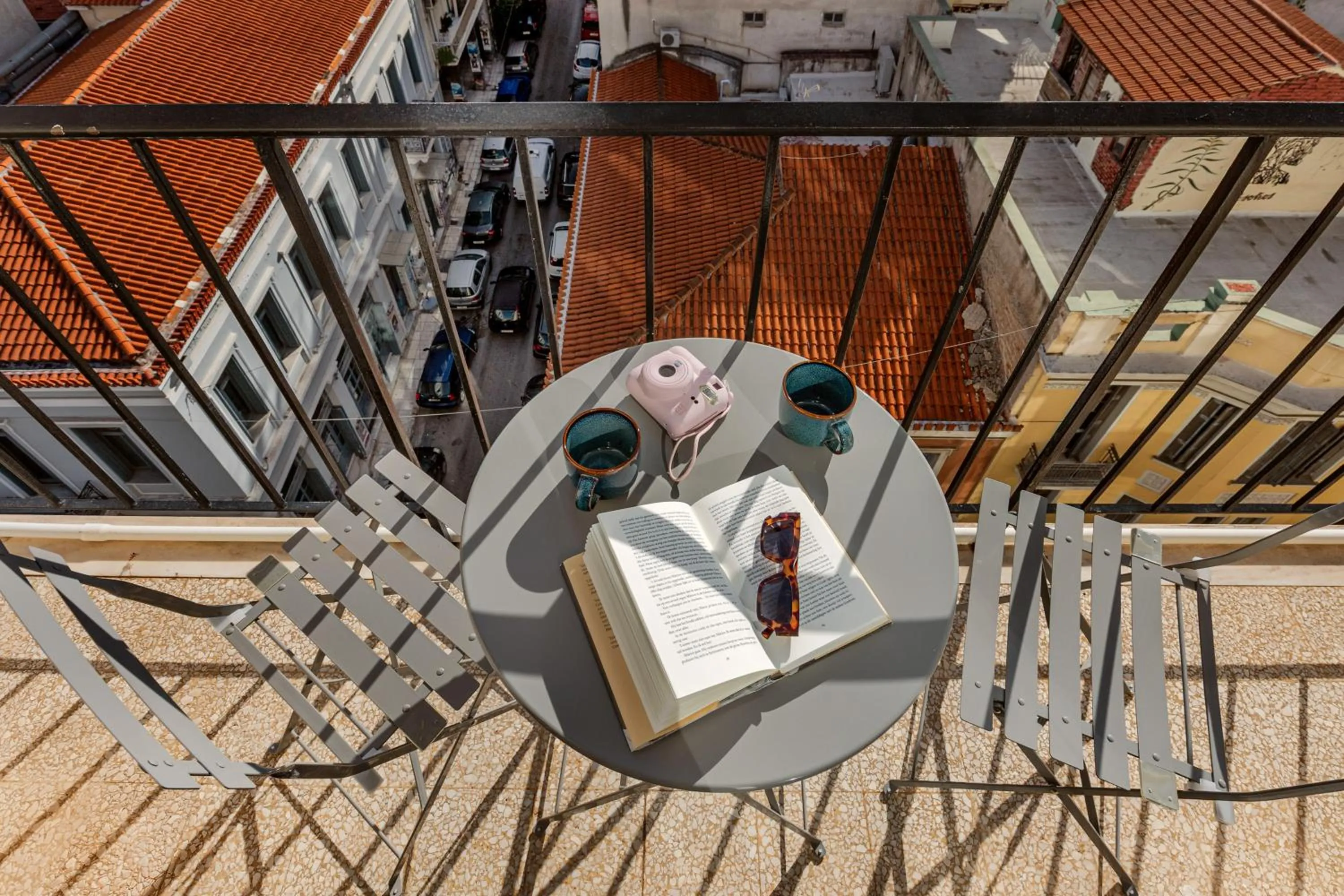 Balcony/Terrace in The Square Hotel by X&N