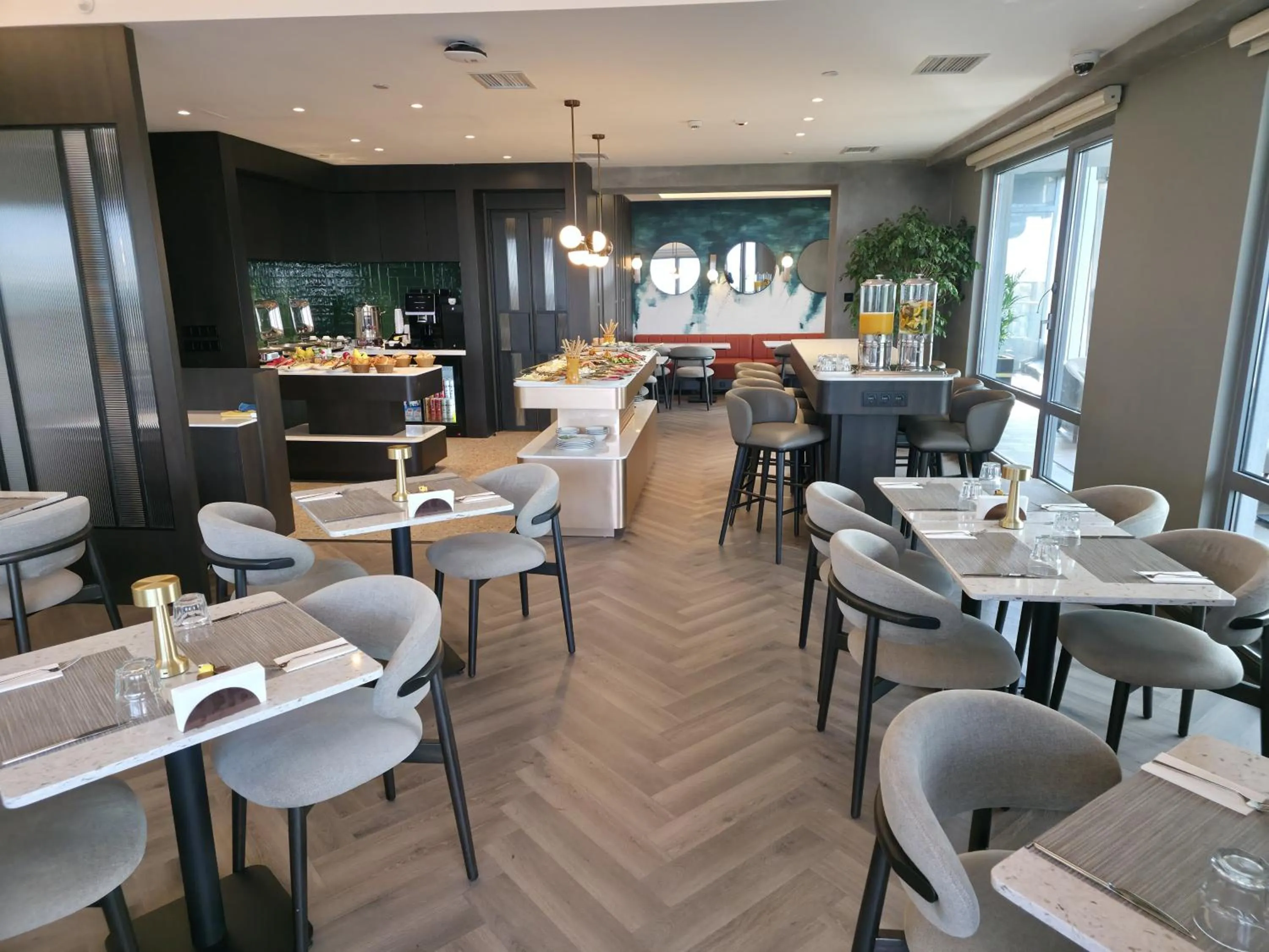 Restaurant/places to eat in Citadines Maslak Istanbul