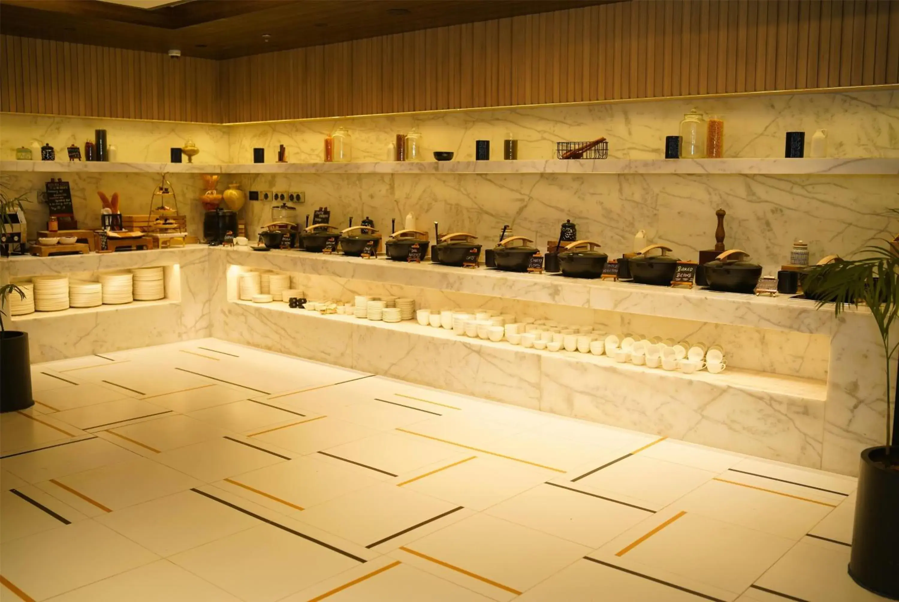 Restaurant/places to eat in Ramada Encore by Wyndham Chandigarh Zirakpur Restaurant/places to eat in Ramada Encore by Wyndham Chandigarh Zirakpur