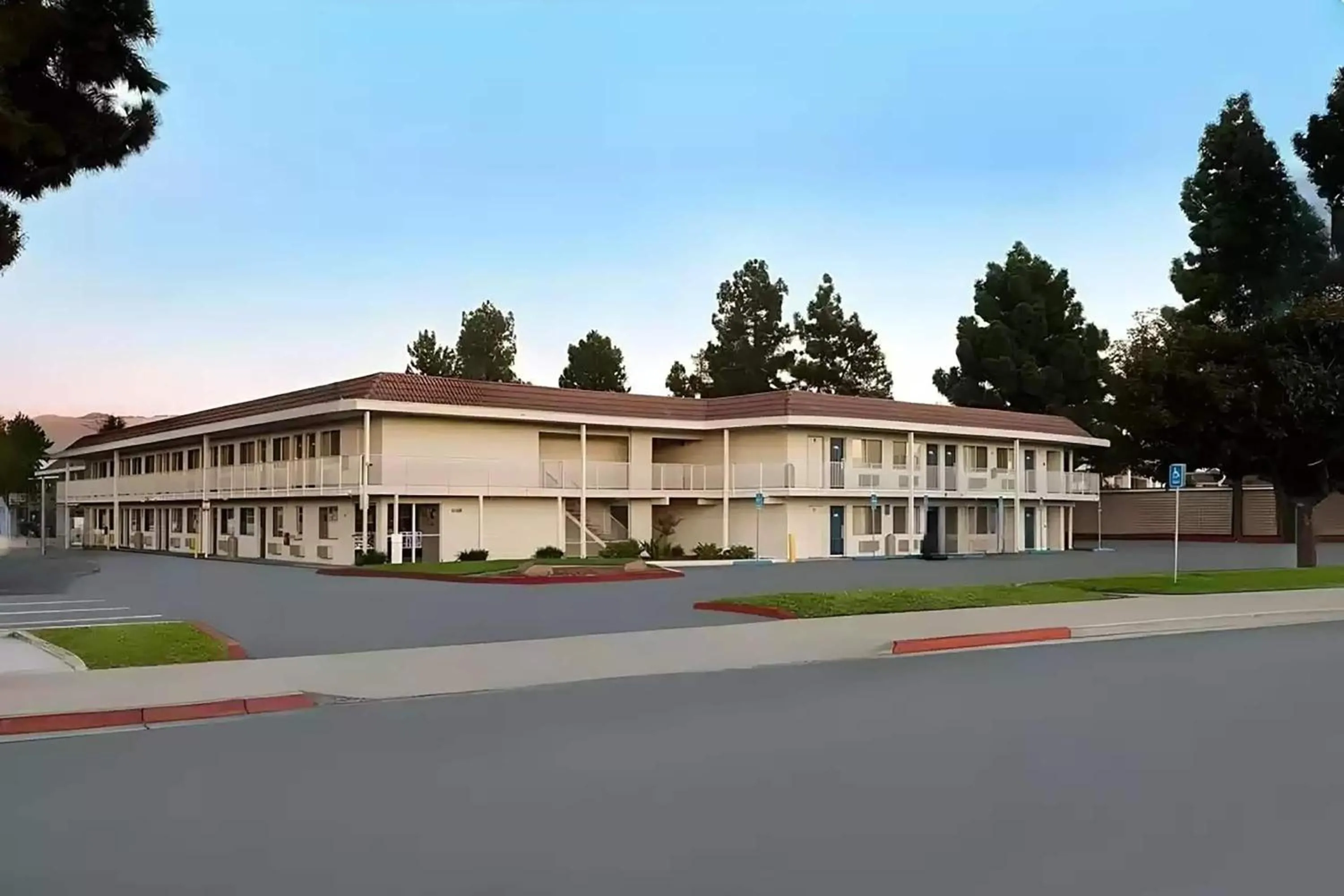 Property building in Super 8 by Wyndham San Jose