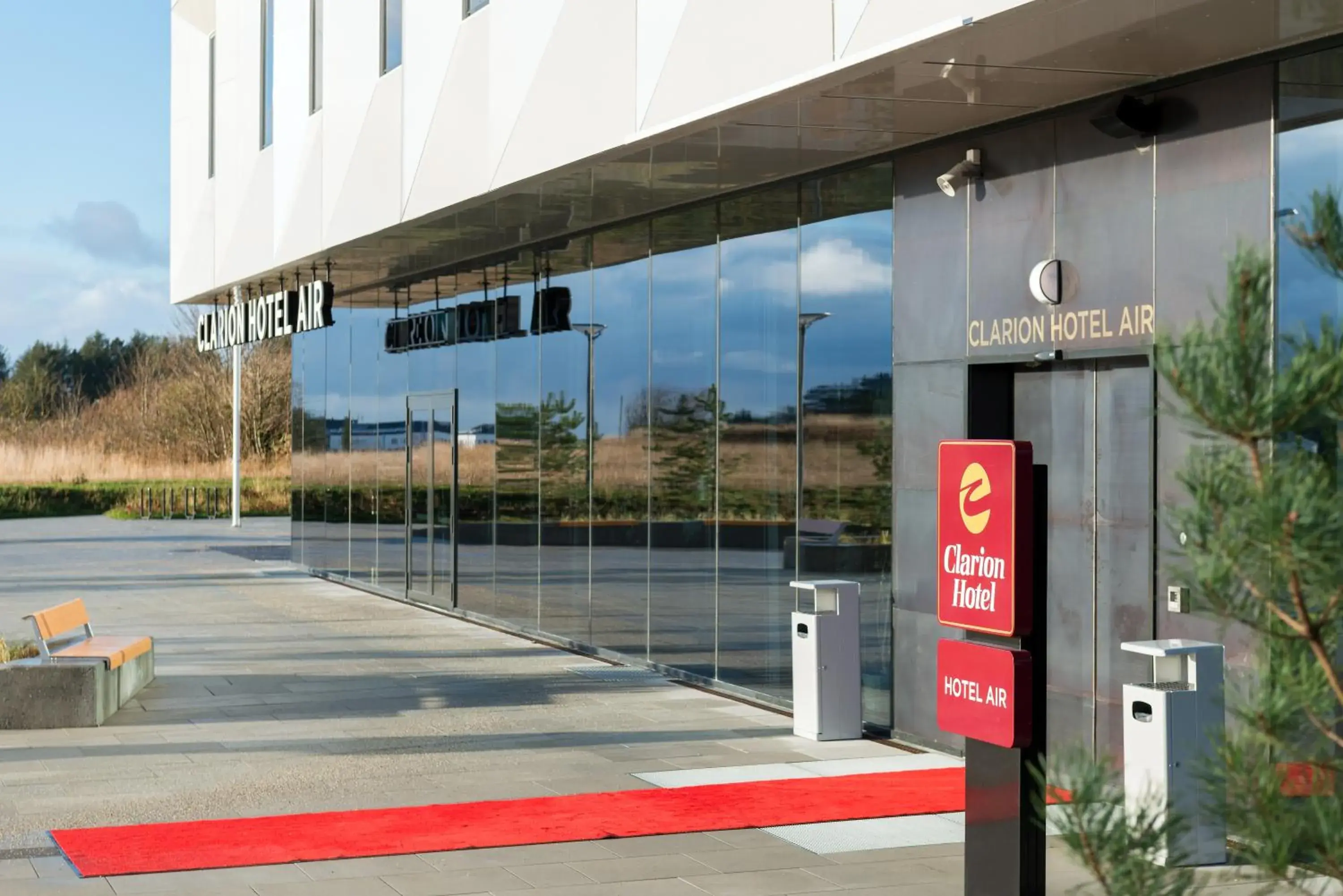 Facade/entrance in Clarion Hotel Air Facade/entrance in Clarion Hotel Air