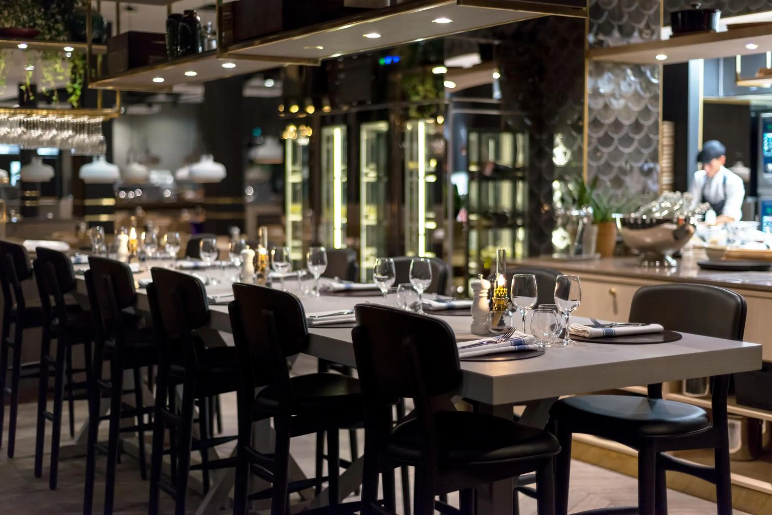 Restaurant/places to eat in Clarion Hotel Air