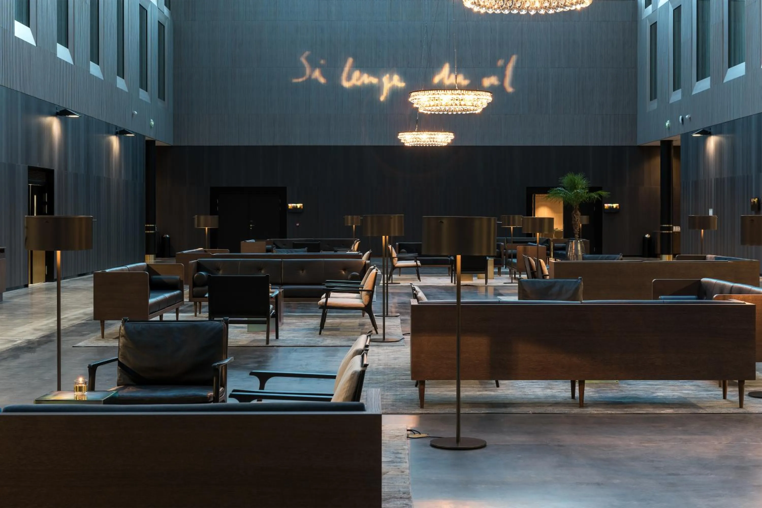 Area and facilities in Clarion Hotel Air