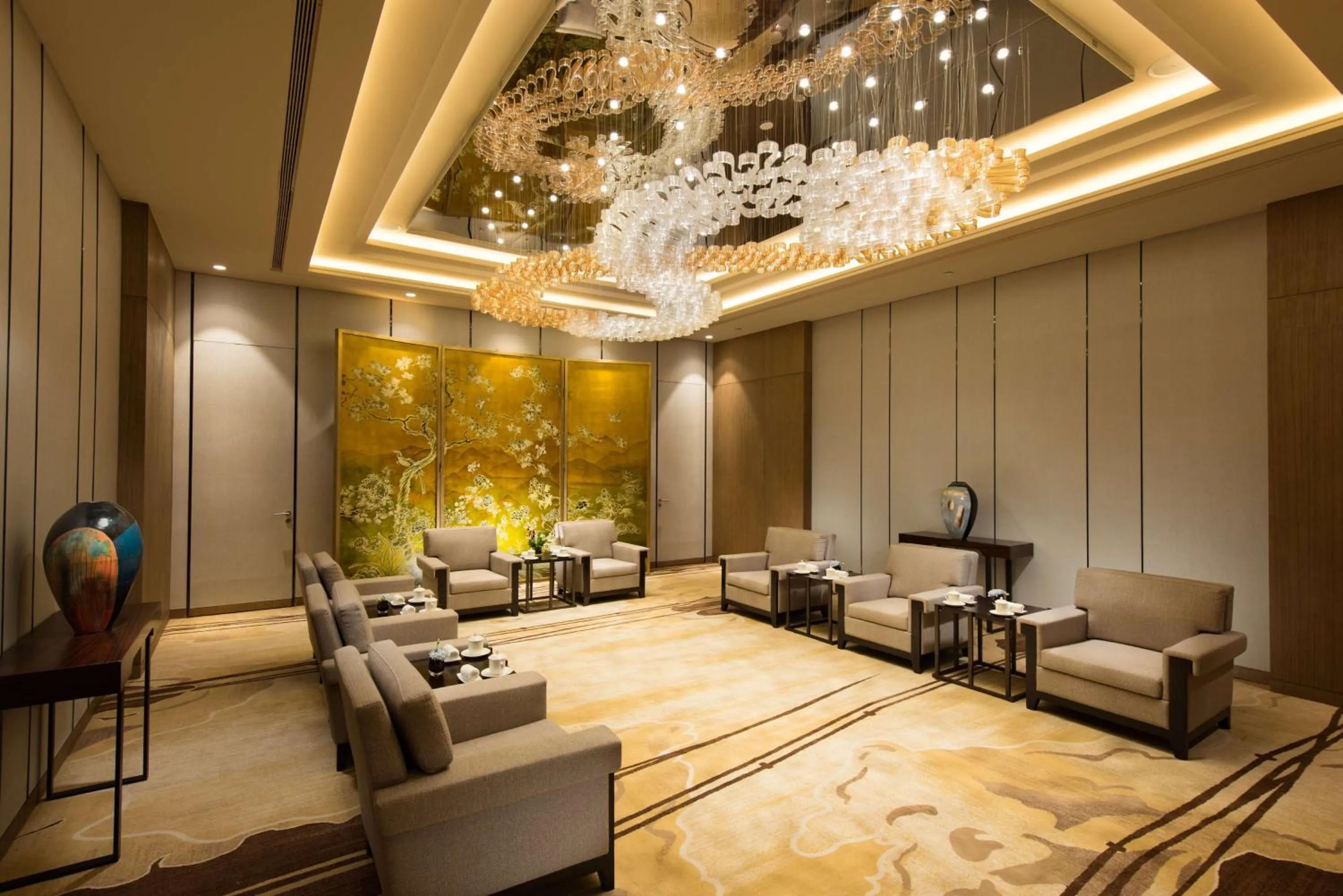 Meeting/conference room in DoubleTree by Hilton Hotel Anshun