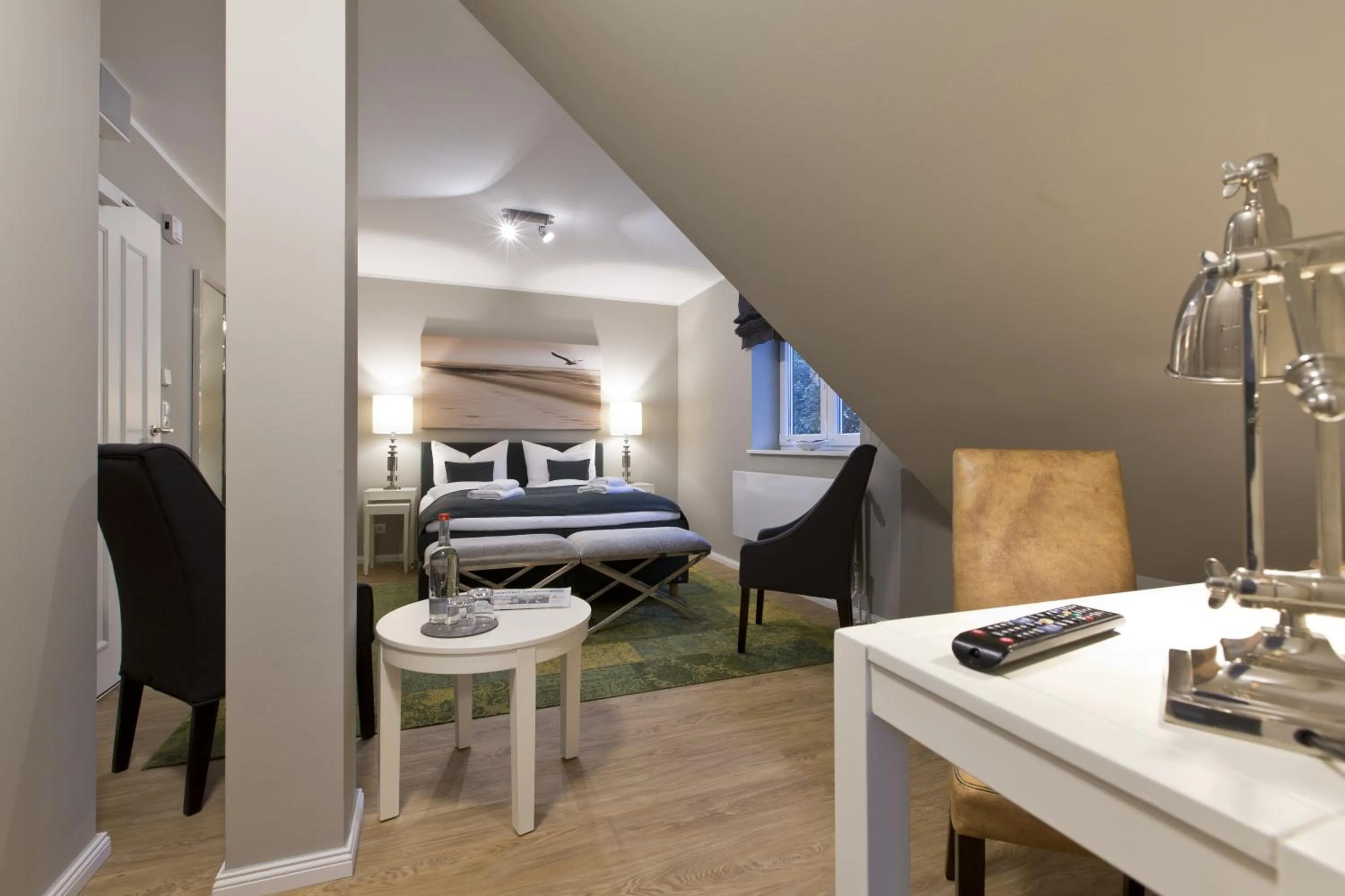 Seating area, Bed in Hotel Astra Maris