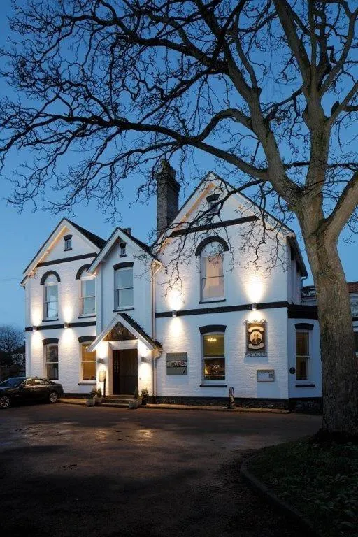 Thomas Paine Hotel