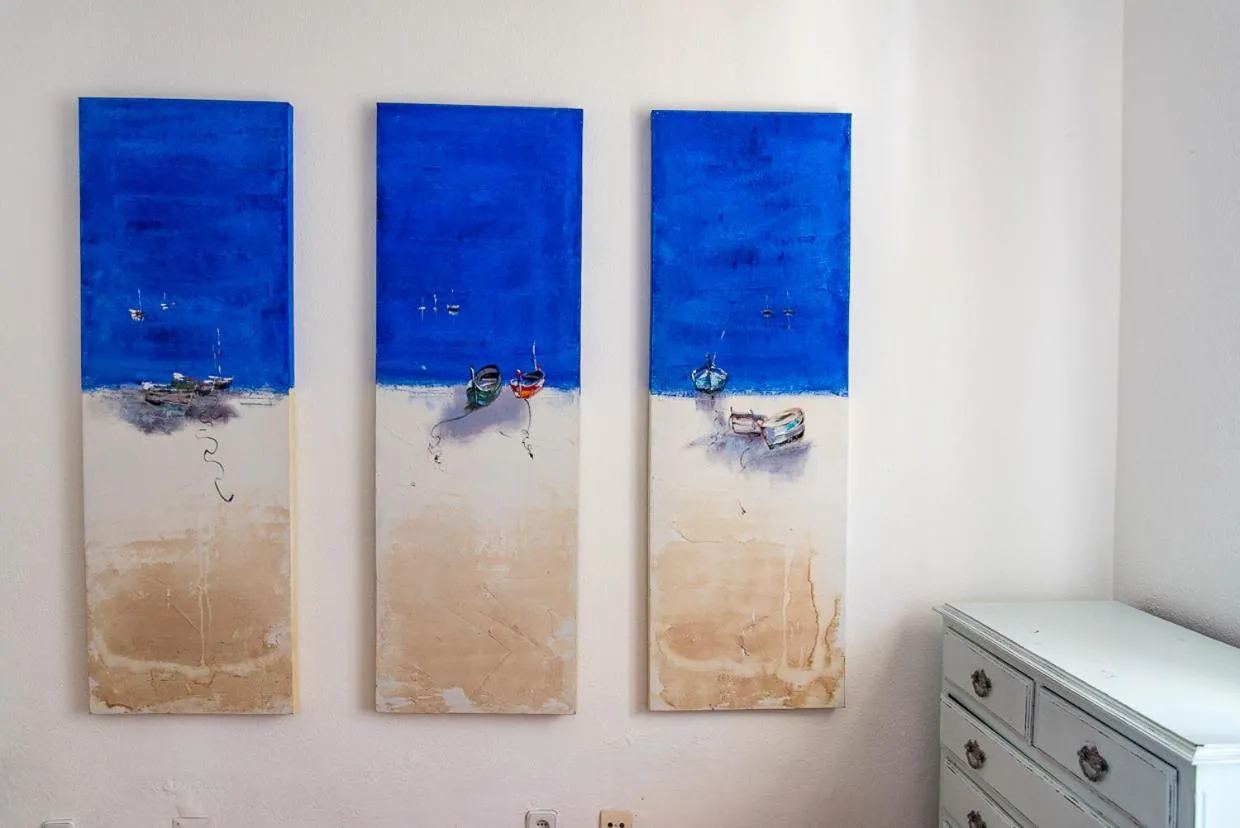 Decorative detail in Moby Dick Lodge Cascais